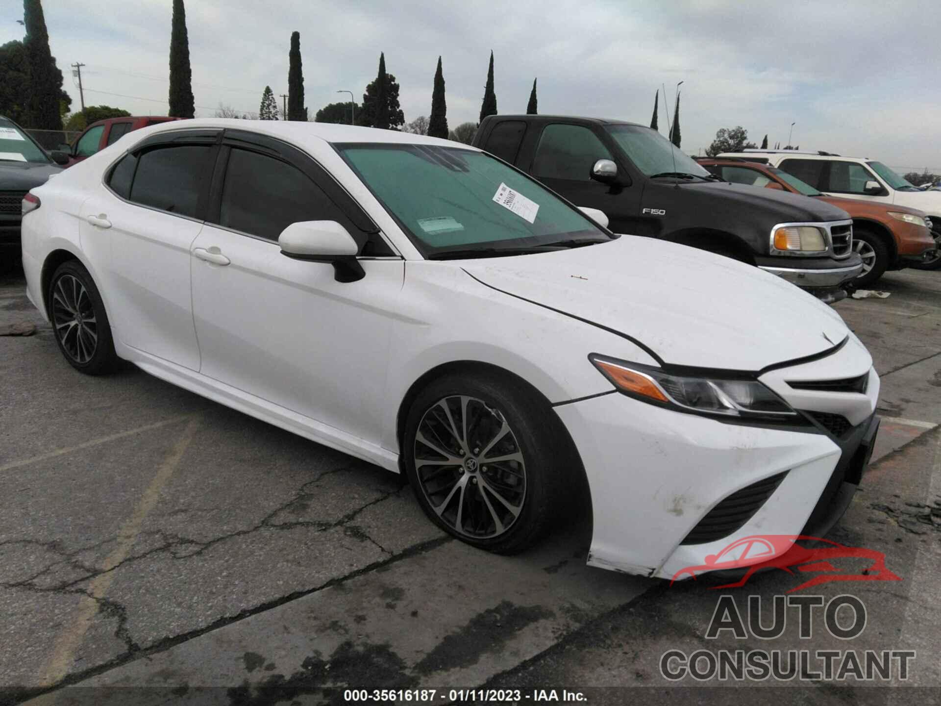TOYOTA CAMRY 2020 - 4T1G11AK2LU953965