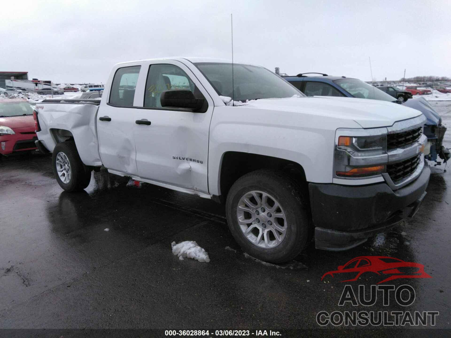 CHEVROLET SILVERADO 1500 2016 - 1GCVKNEH9GZ136144