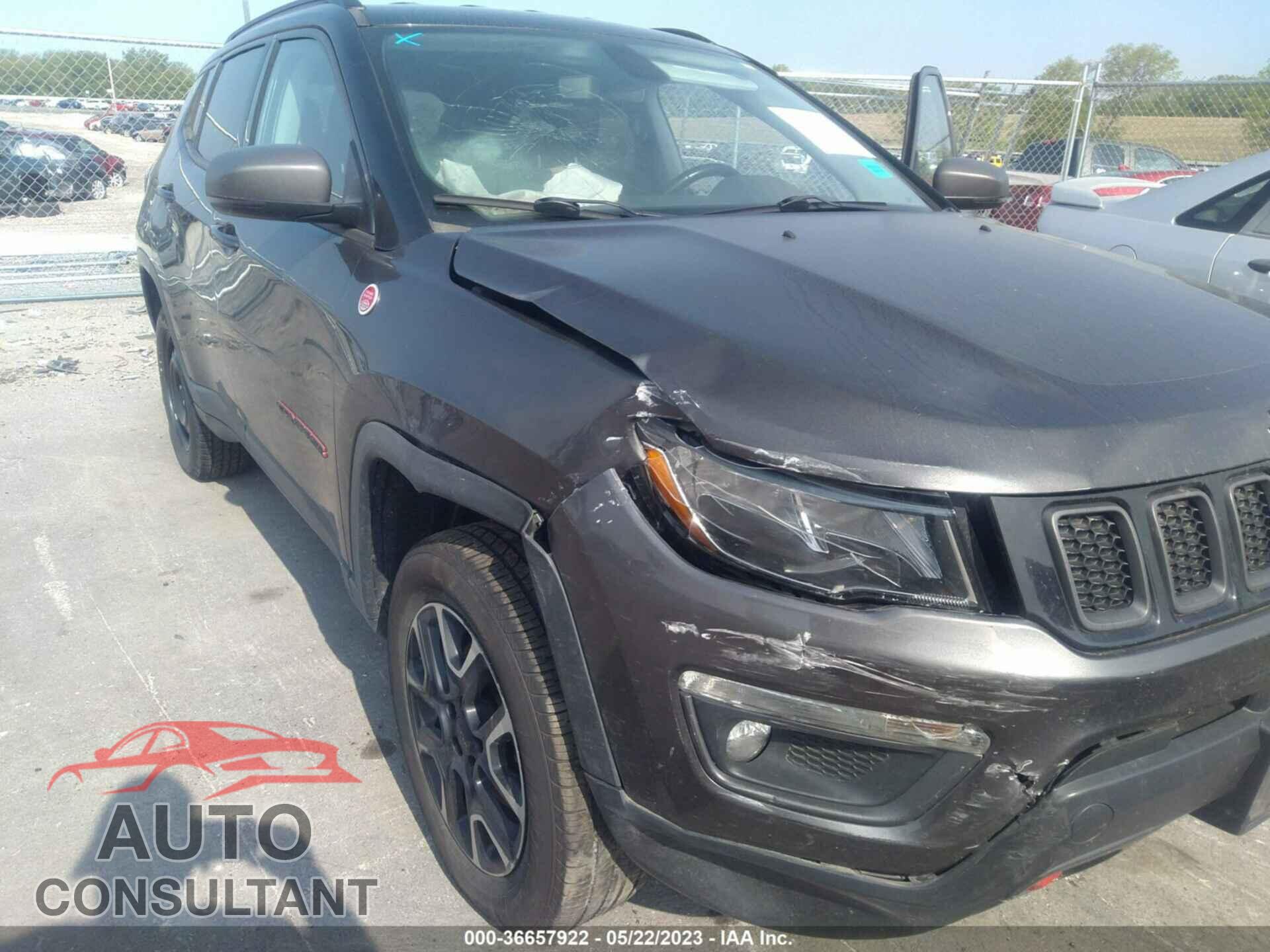 JEEP COMPASS 2020 - 3C4NJDDB4LT202952