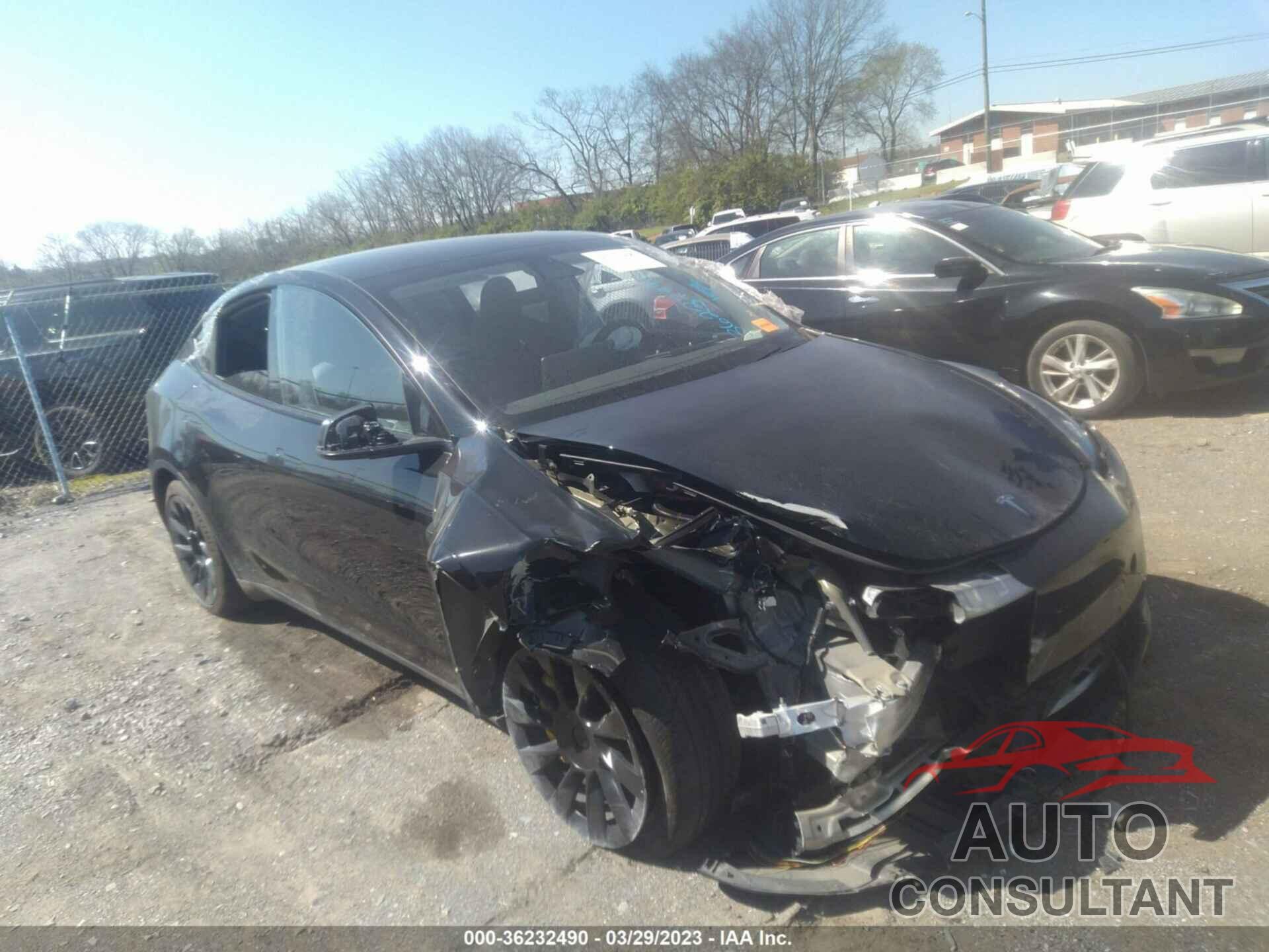 TESLA MODEL Y 2020 - 5YJYGDEE9LF025351