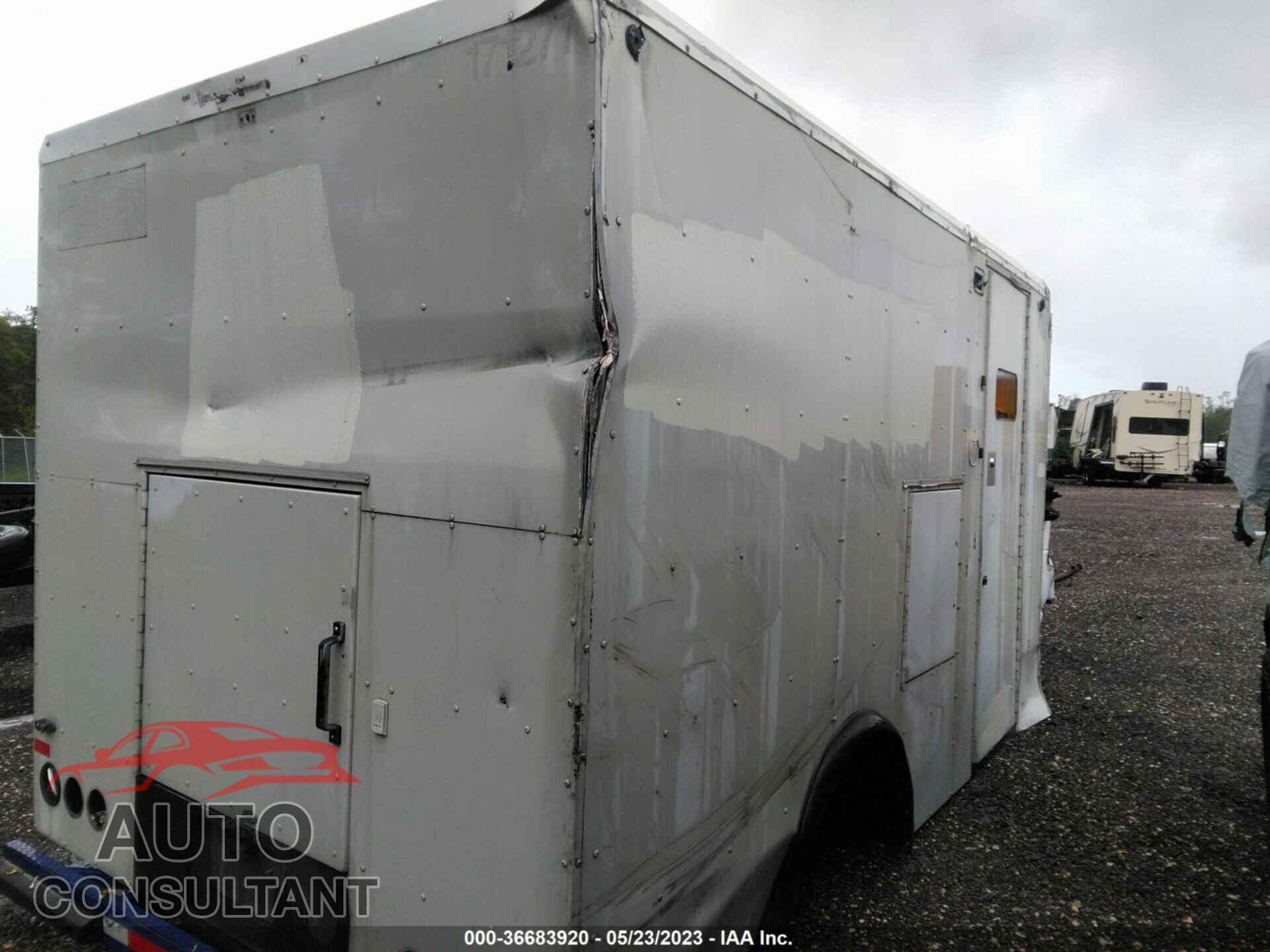 FORD E-450 CUTAWAY 2017 - 1FDXE4FS3HDC18207
