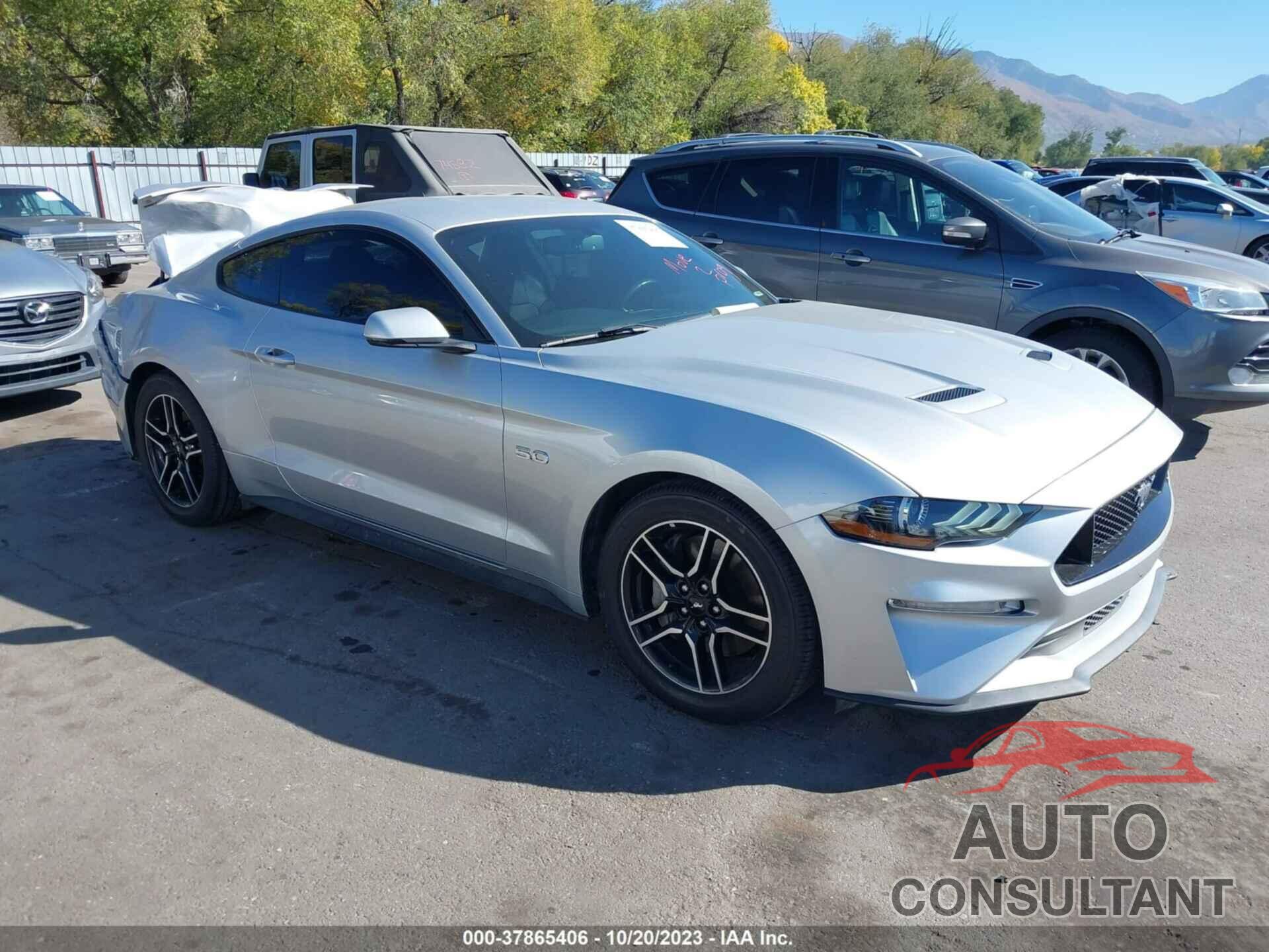 FORD MUSTANG 2018 - 1FA6P8CF1J5156725