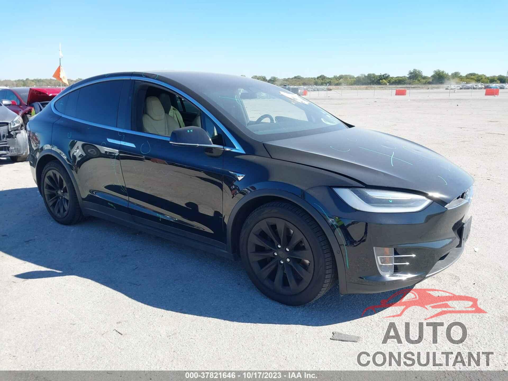 TESLA MODEL X 2016 - 5YJXCBE26GF027212