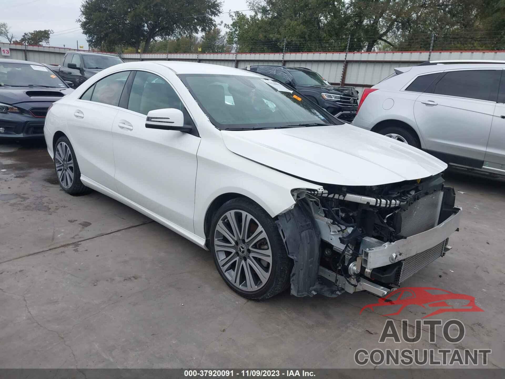 MERCEDES-BENZ CLA 2018 - WDDSJ4EB0JN643403