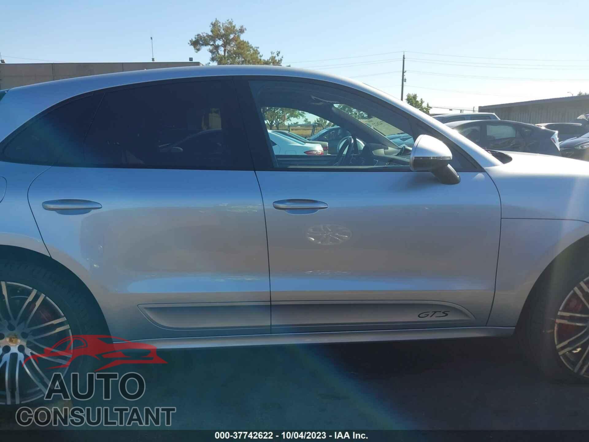 PORSCHE MACAN 2017 - WP1AG2A59HLB54737