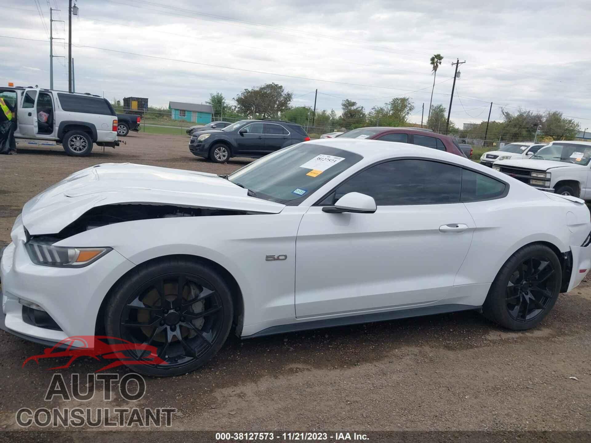 FORD MUSTANG 2017 - 1FA6P8CF4H5271832