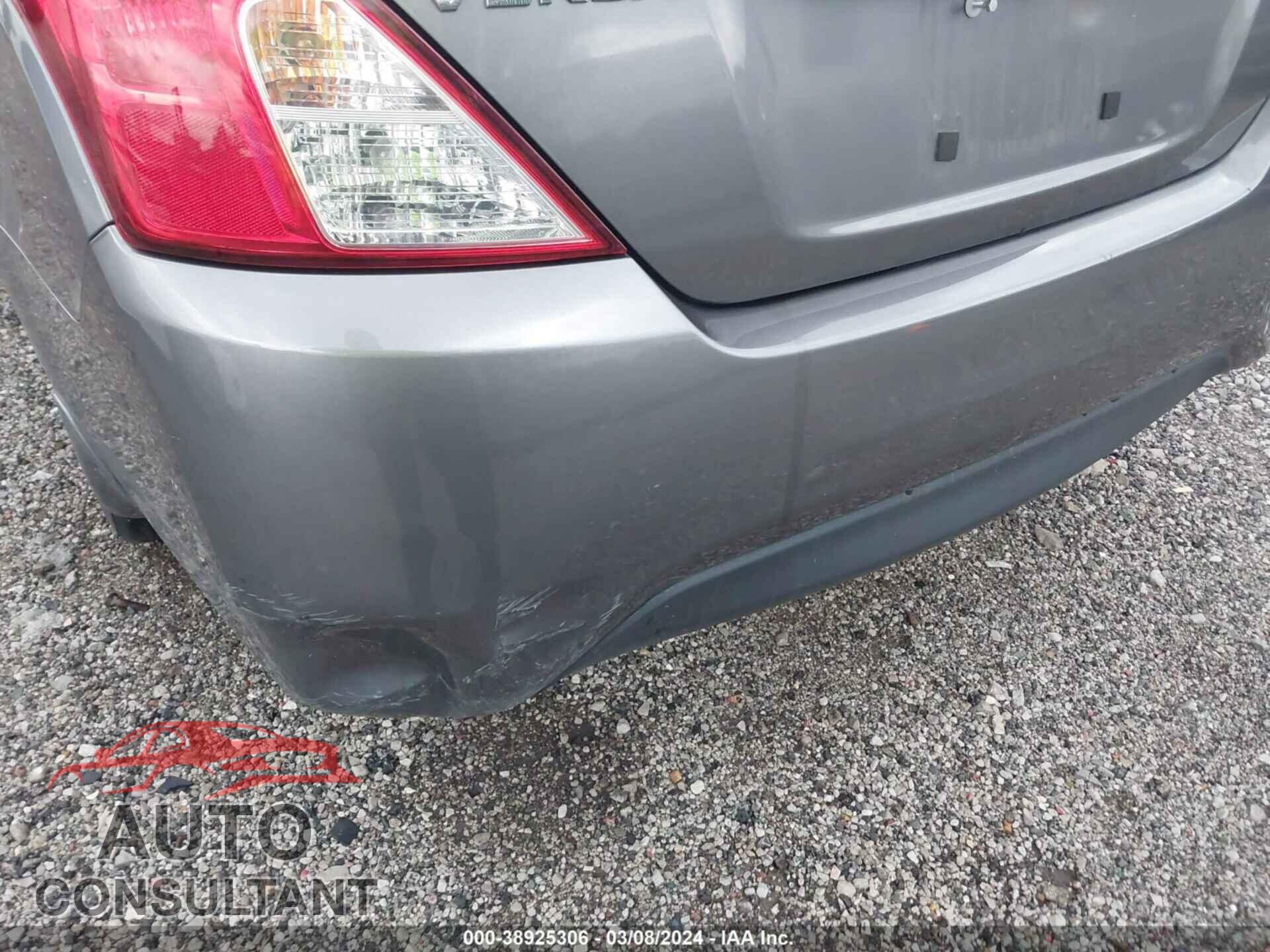 NISSAN VERSA 2019 - 3N1CN7AP3KL809973