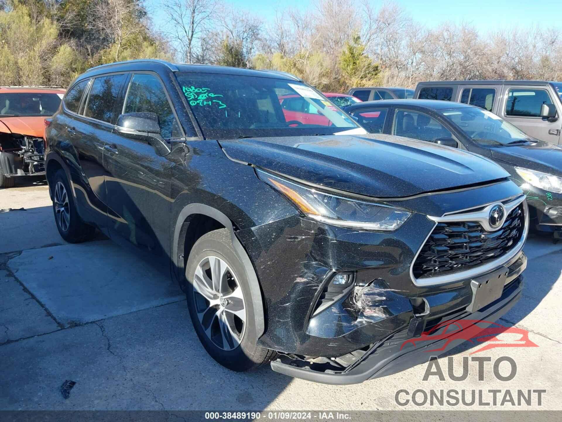 TOYOTA HIGHLANDER 2021 - 5TDGZRAH0MS070324