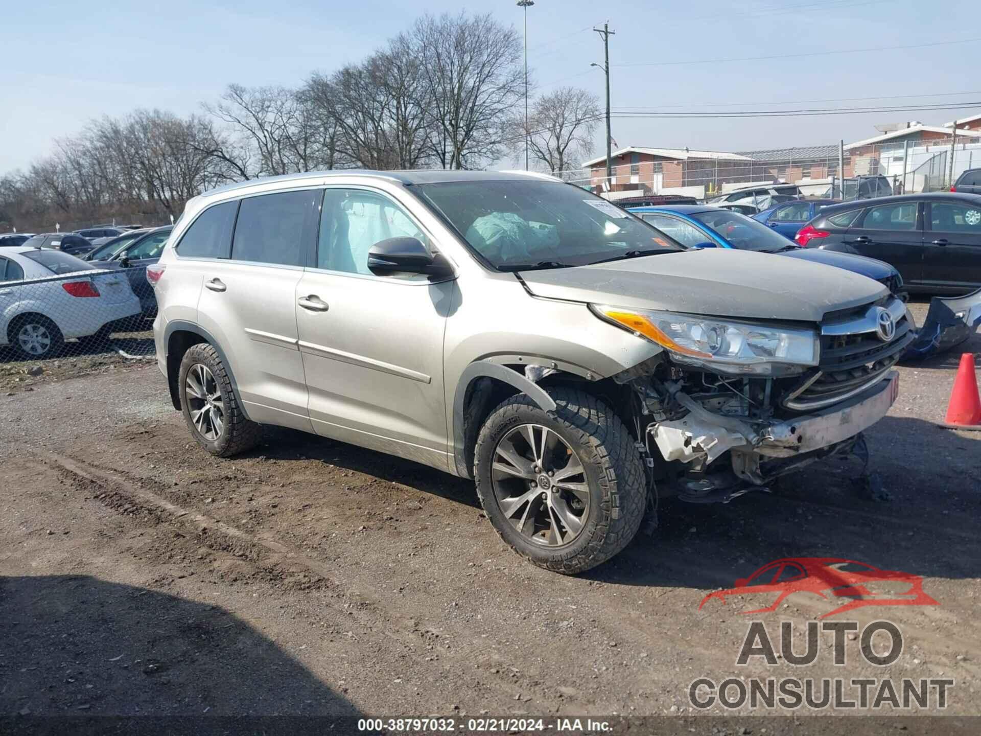 TOYOTA HIGHLANDER 2016 - 5TDJKRFH8GS306158