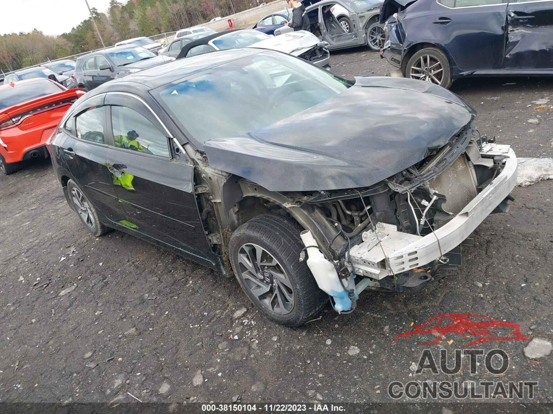 HONDA CIVIC 2018 - 2HGFC2F72JH596521