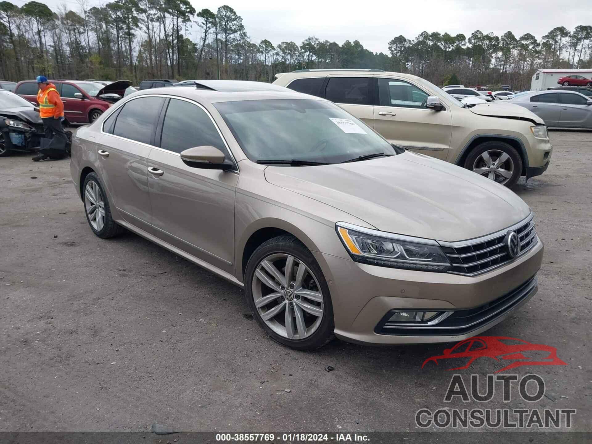 VOLKSWAGEN PASSAT 2018 - 1VWCA7A3XJC001990