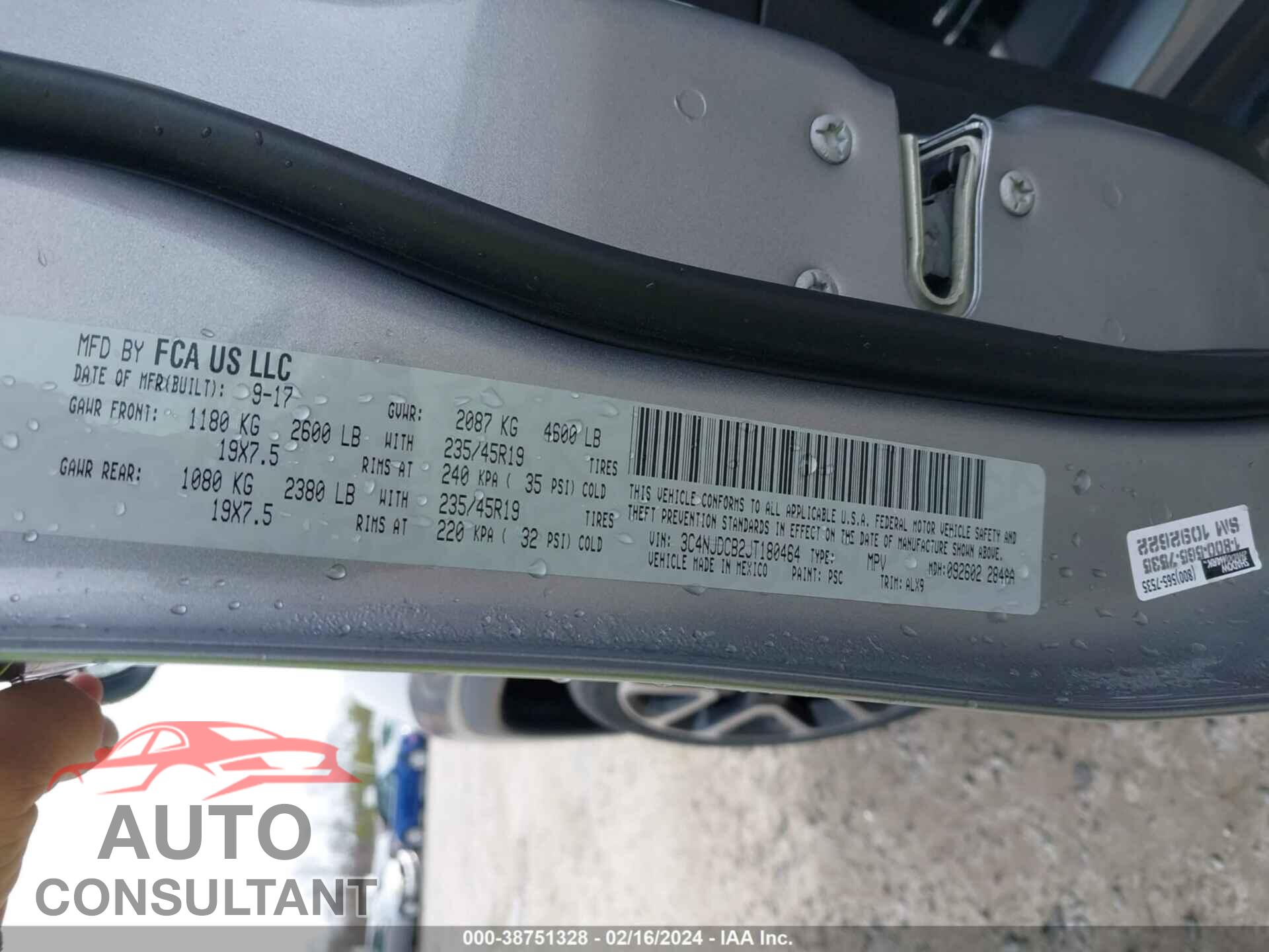 JEEP COMPASS 2018 - 3C4NJDCB2JT180464