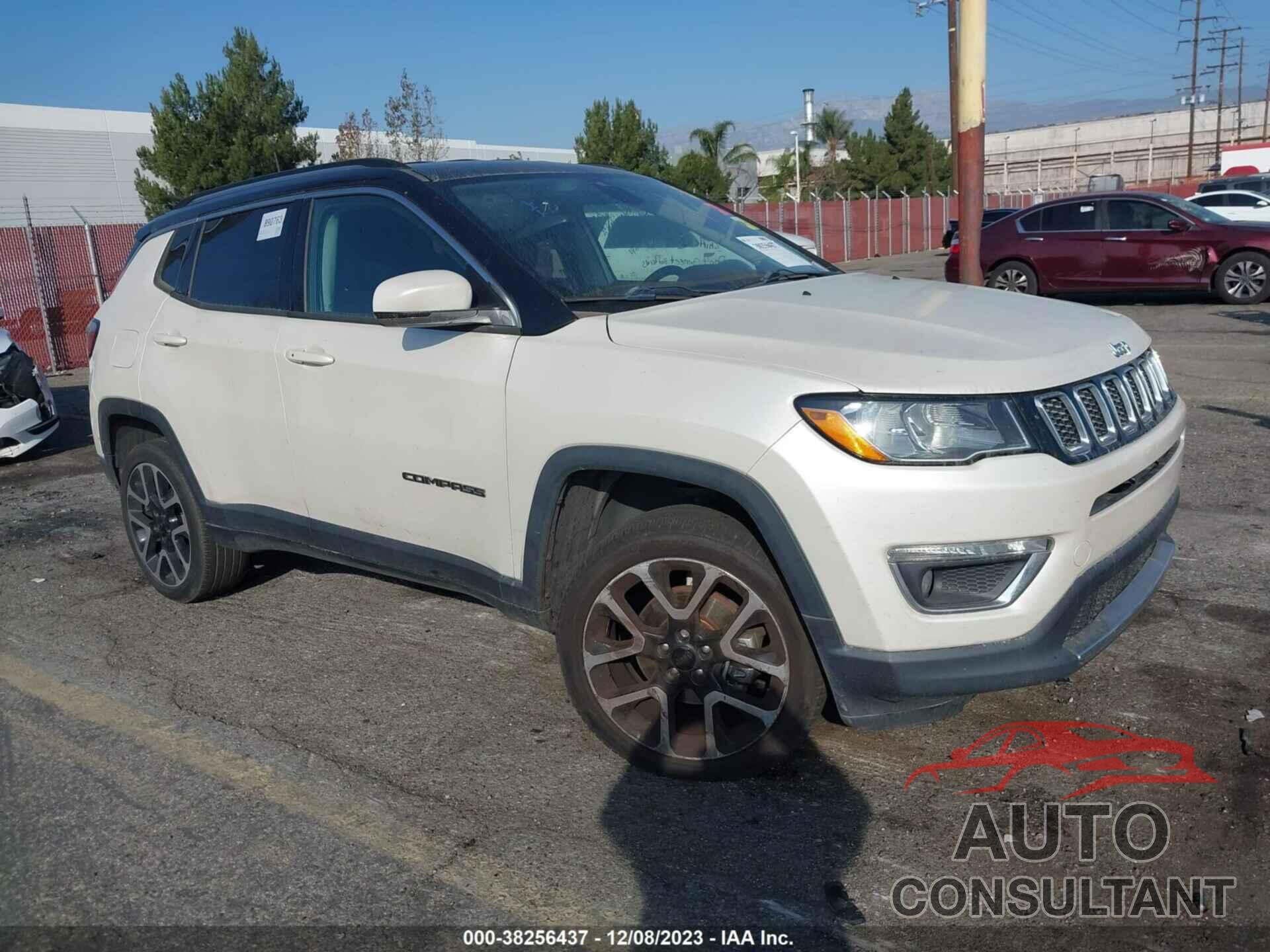 JEEP COMPASS 2018 - 3C4NJDCB8JT456775