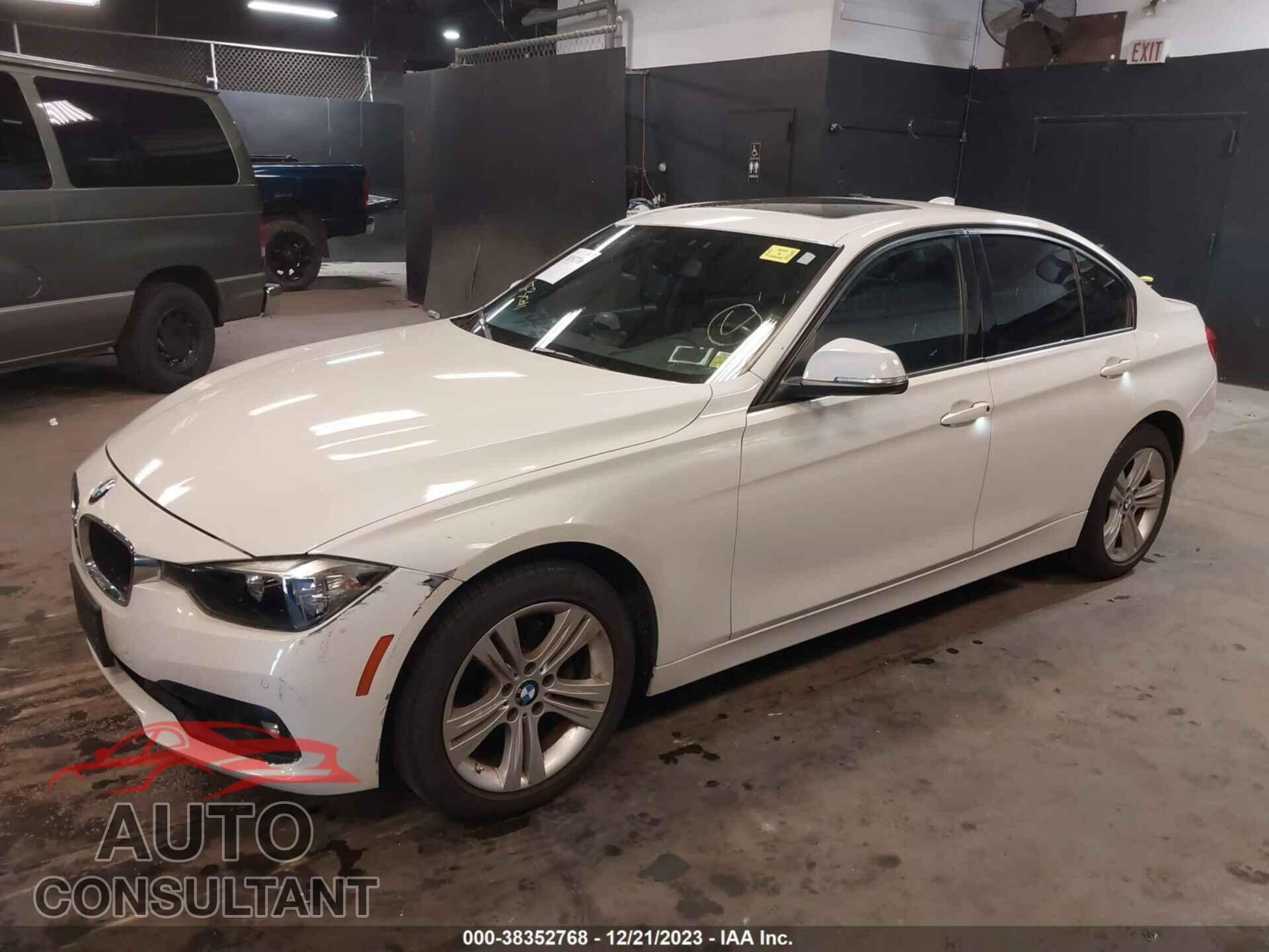 BMW 328I 2016 - WBA8E3G52GNU00353