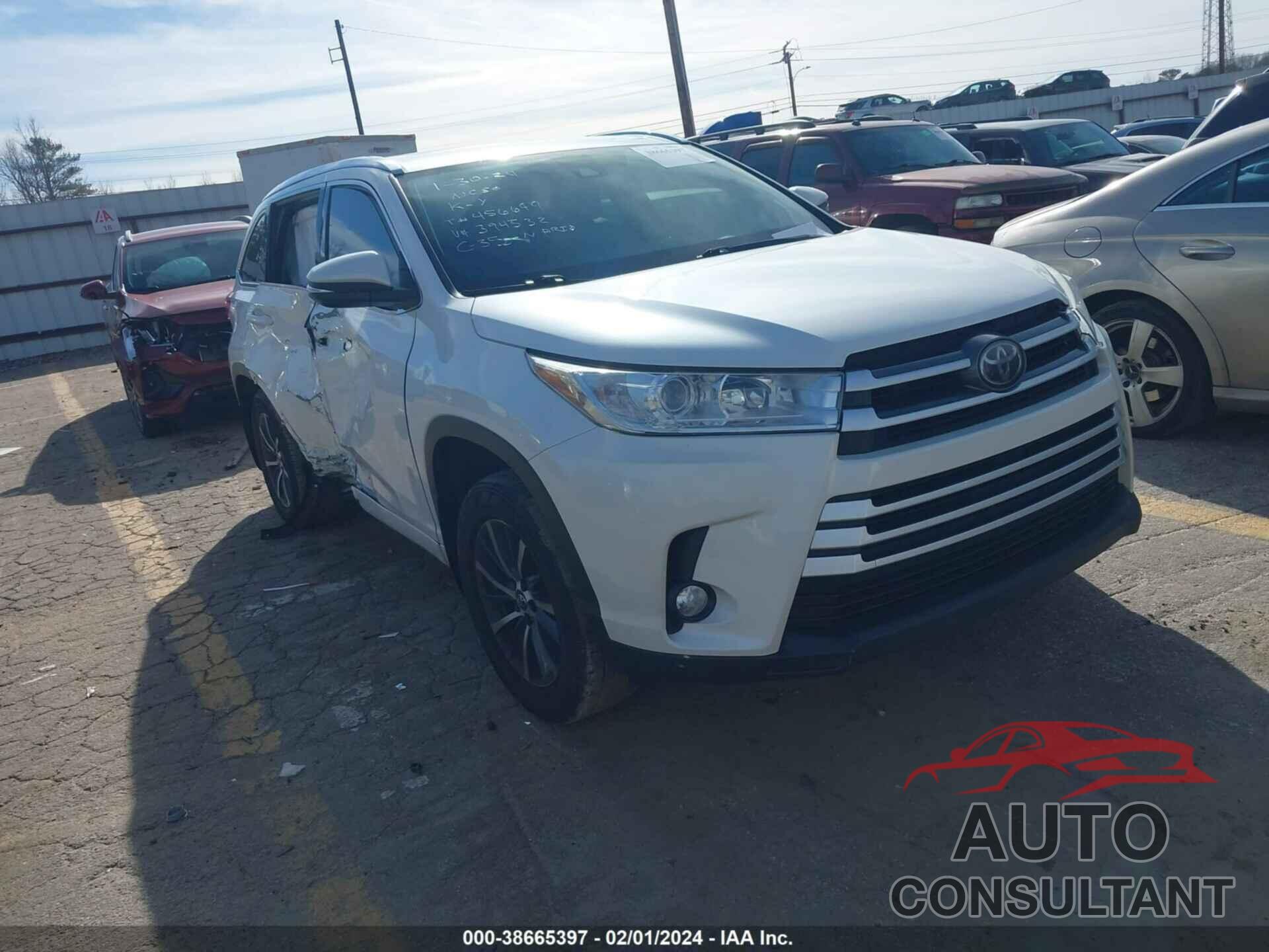 TOYOTA HIGHLANDER 2017 - 5TDJZRFHXHS394532