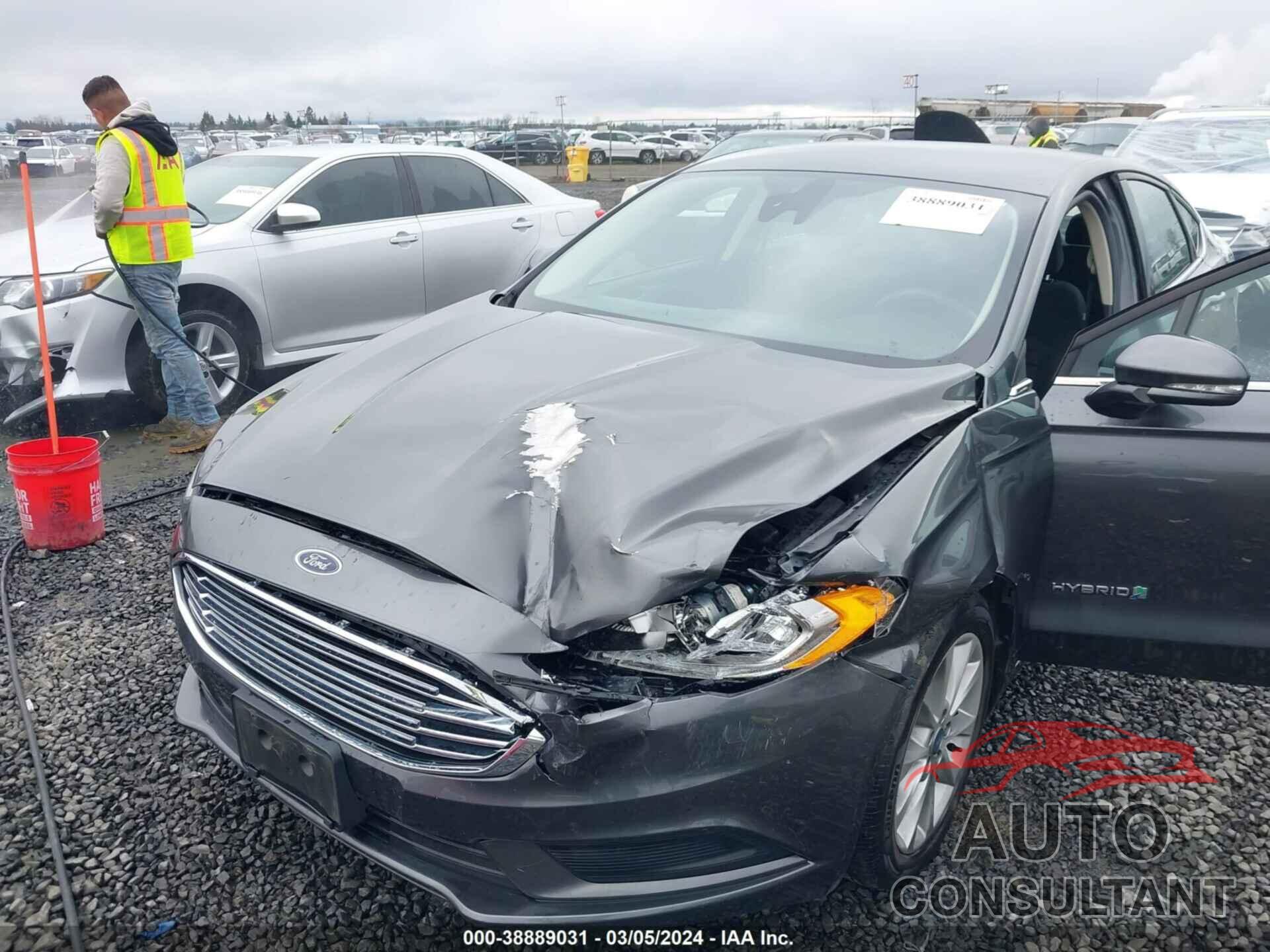 FORD FUSION 2017 - 3FA6P0LU7HR303038