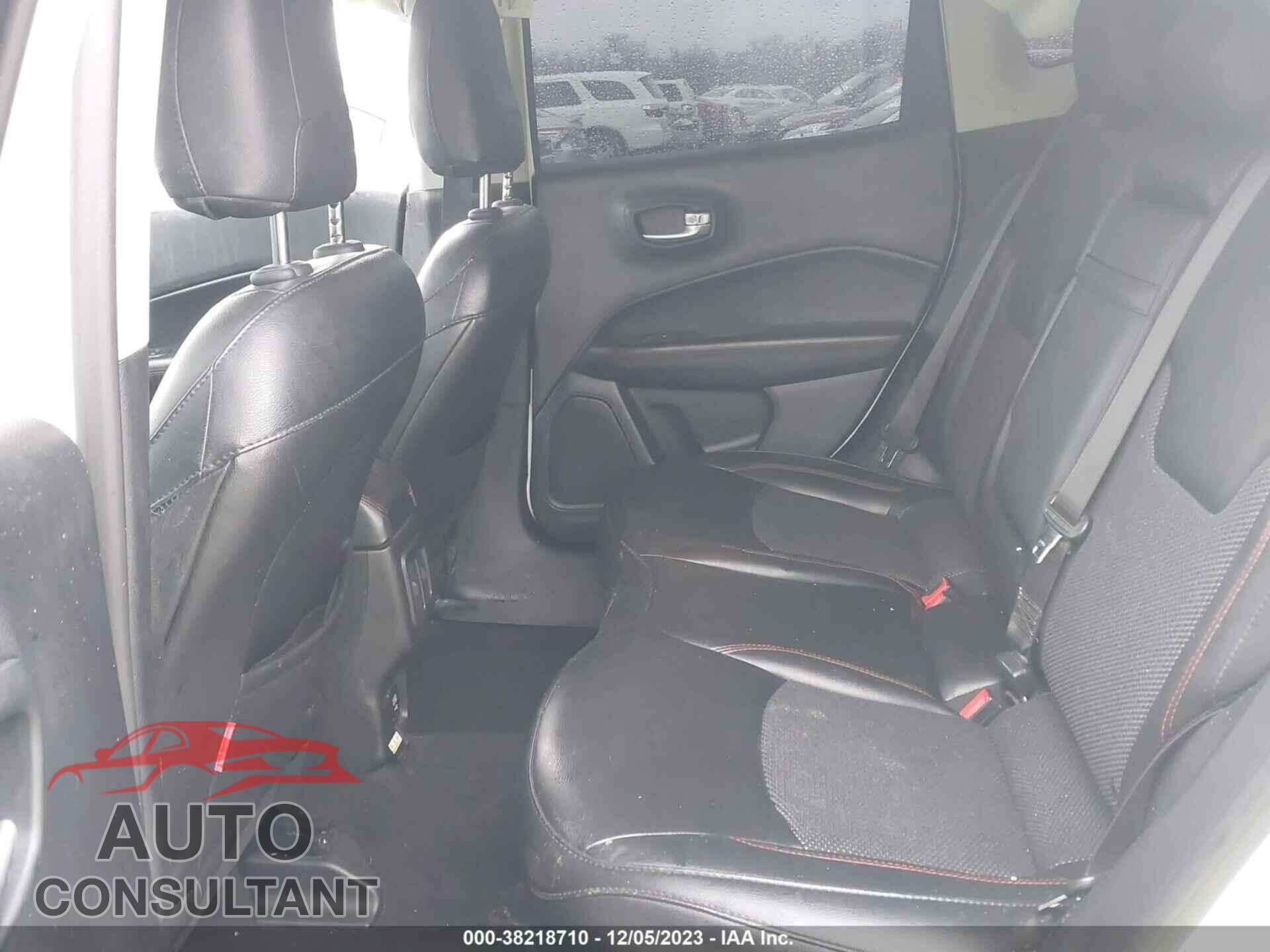 JEEP COMPASS 2019 - 3C4NJDDB7KT668826
