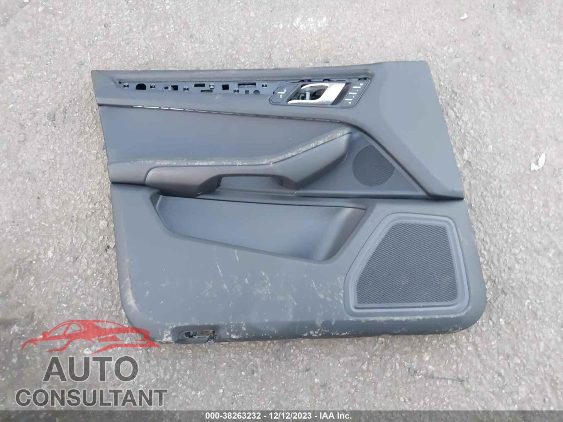 PORSCHE MACAN 2023 - WP1AA2A57PLB09599