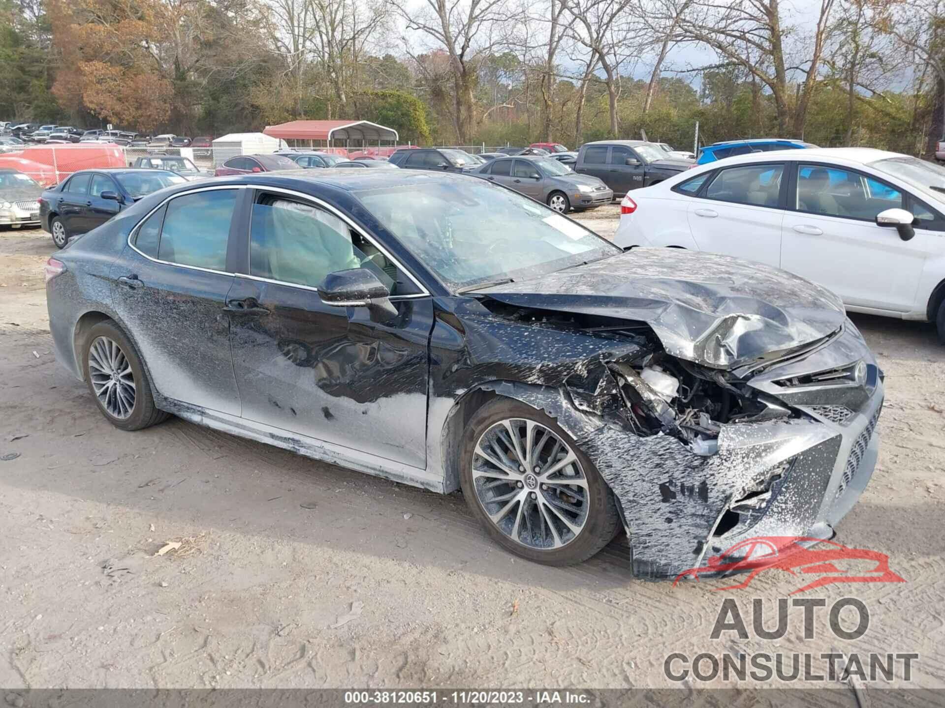 TOYOTA CAMRY 2020 - 4T1J11AK2LU915545