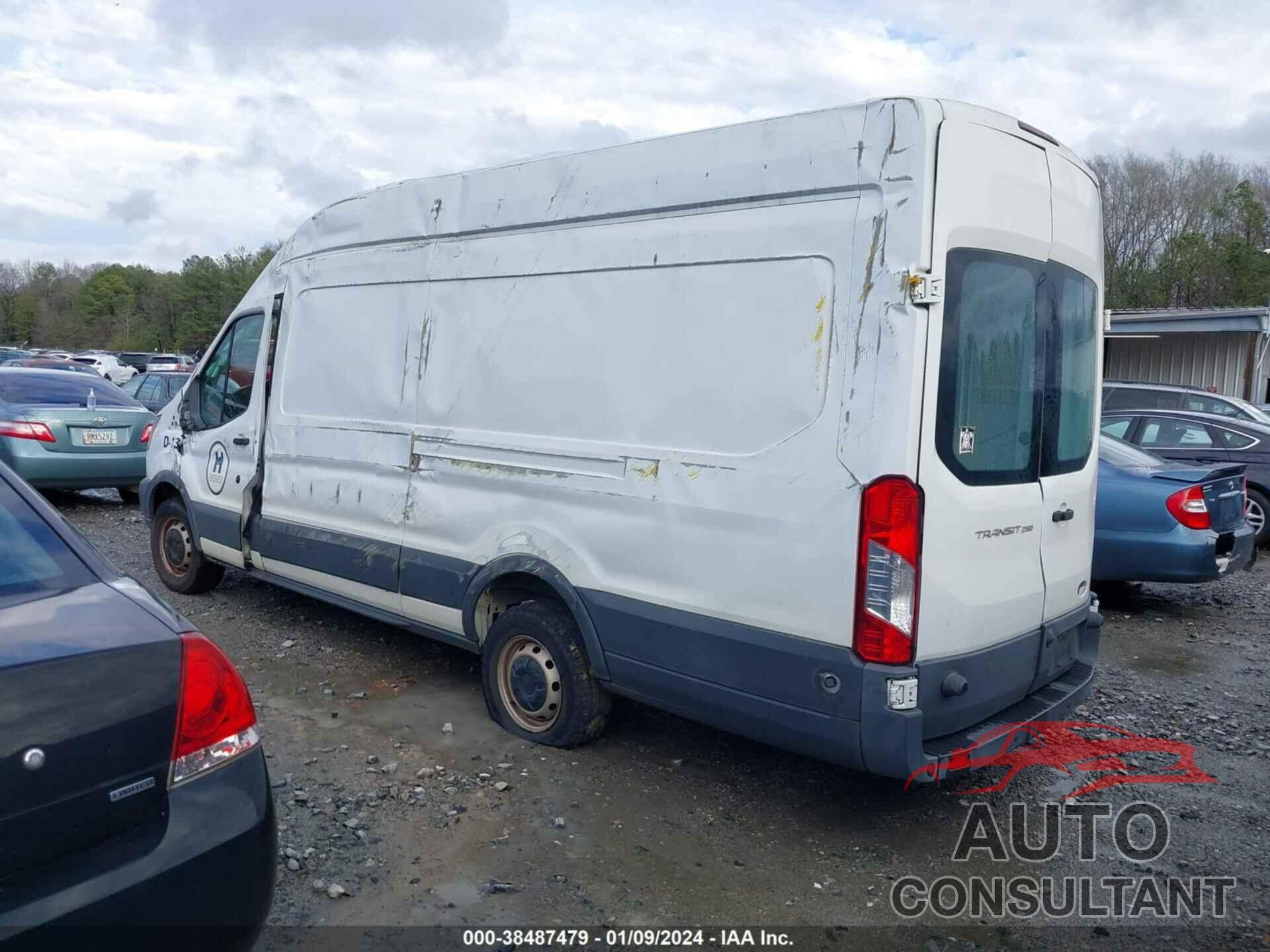 FORD TRANSIT-250 2017 - 1FTYR3XM5HKA53988