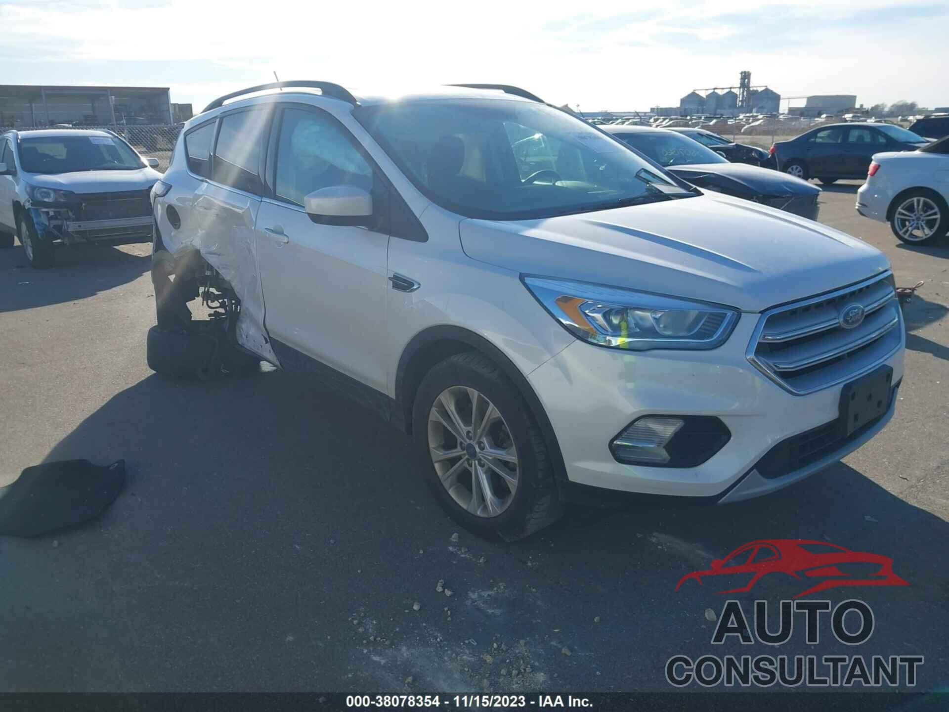 FORD ESCAPE 2018 - 1FMCU9HD2JUA09950