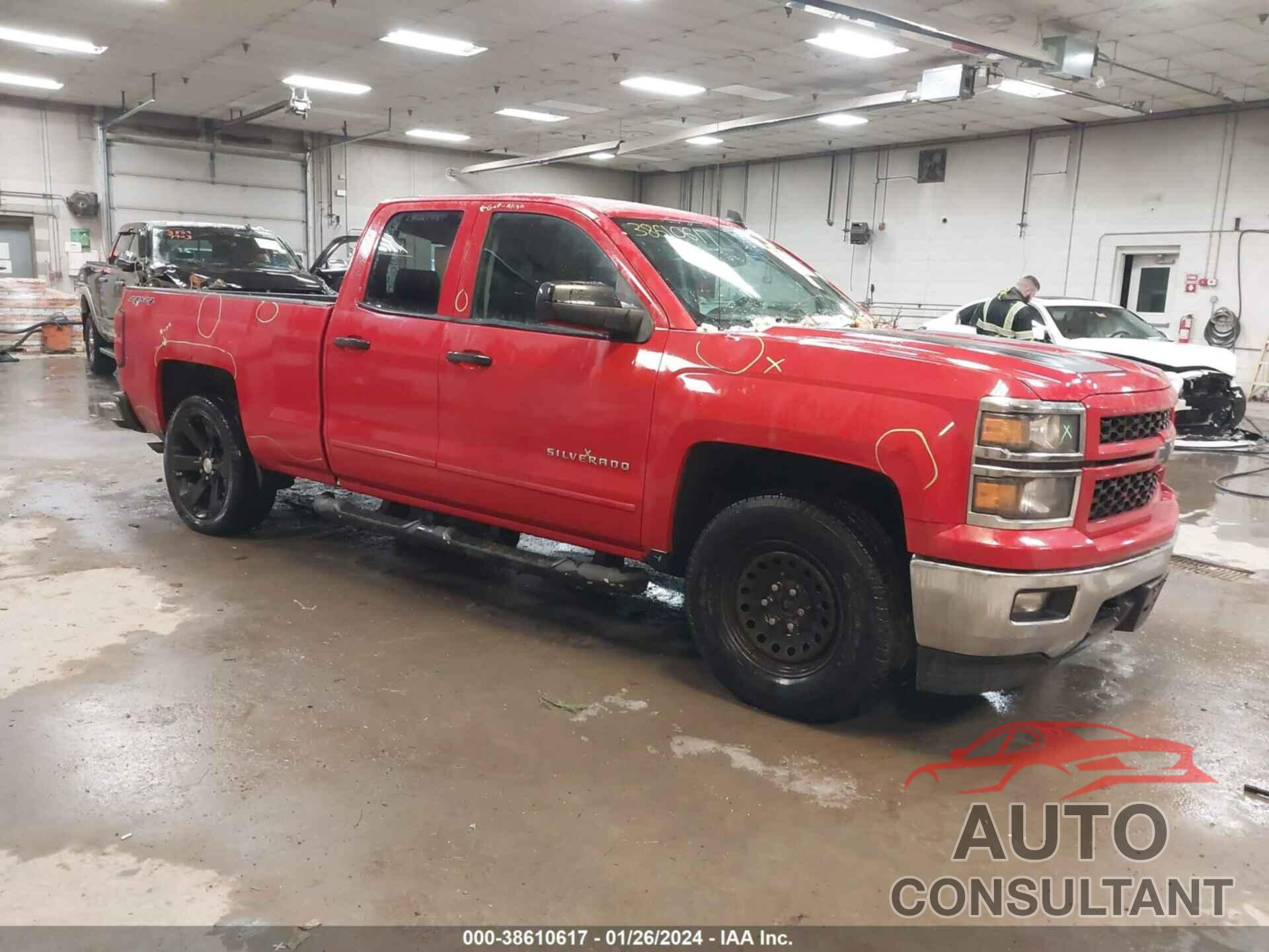 CHEVROLET SILVERADO 1500 2015 - 1GCVKREC3FZ210586
