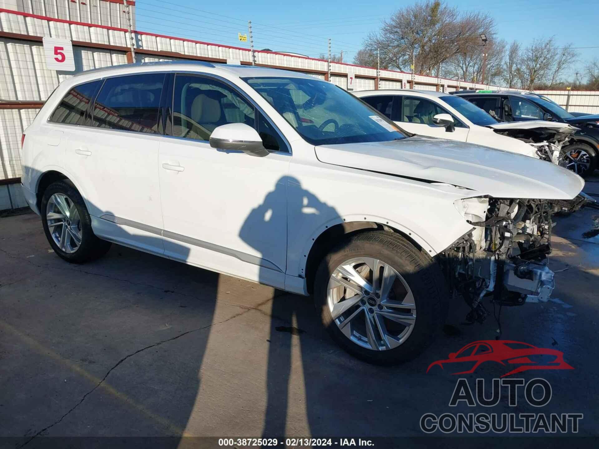 AUDI Q7 2023 - WA1LXBF70PD010422