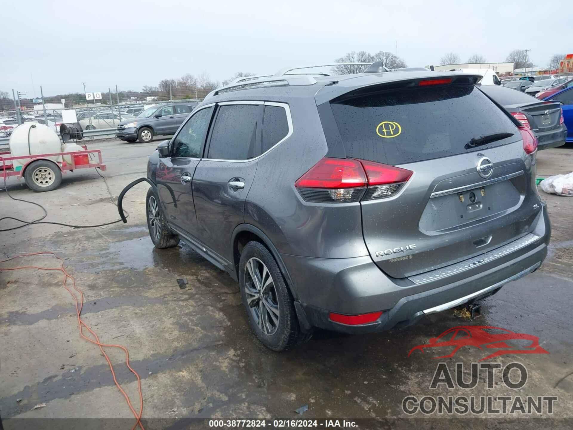 NISSAN ROGUE 2017 - 5N1AT2MT7HC814440