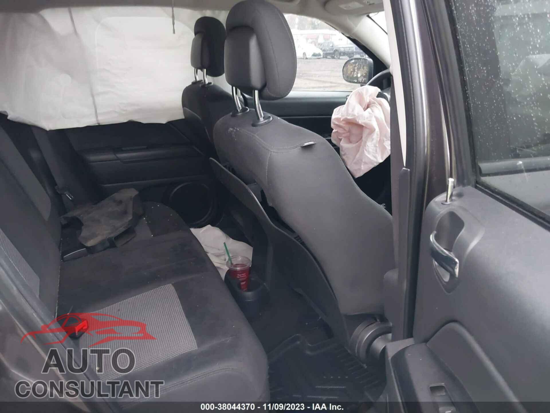 JEEP COMPASS 2016 - 1C4NJCBA8GD641720