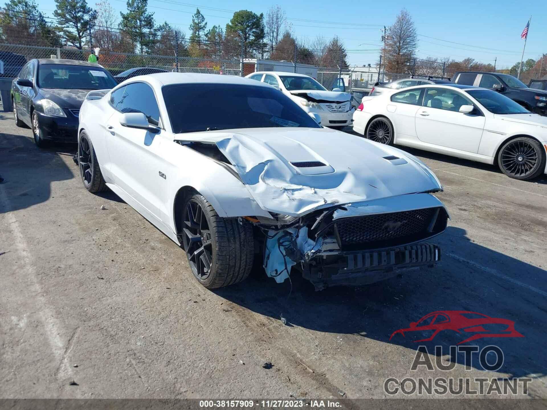 FORD MUSTANG 2018 - 1FA6P8CF5J5185483