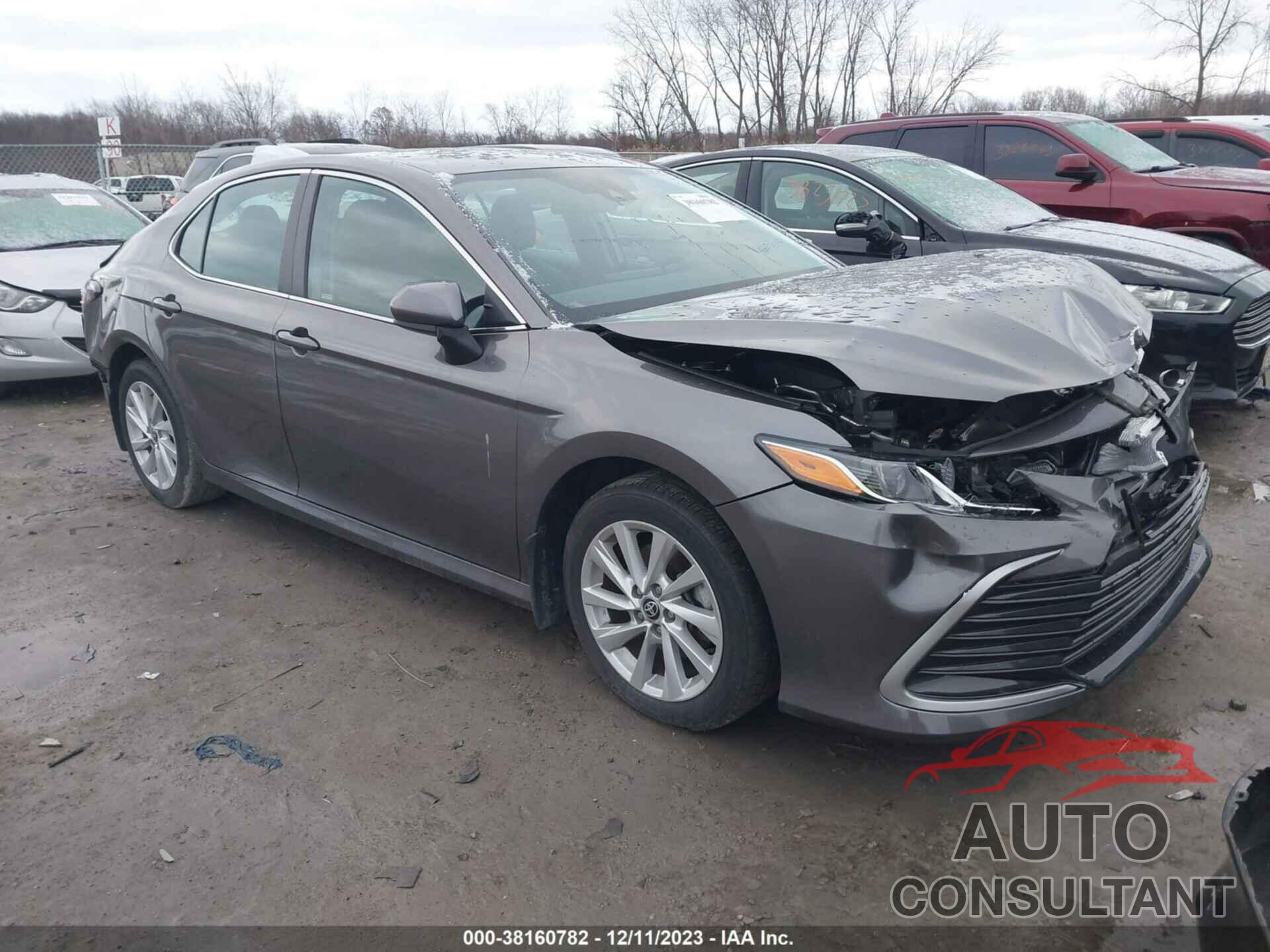 TOYOTA CAMRY 2022 - 4T1C11AK2NU022805