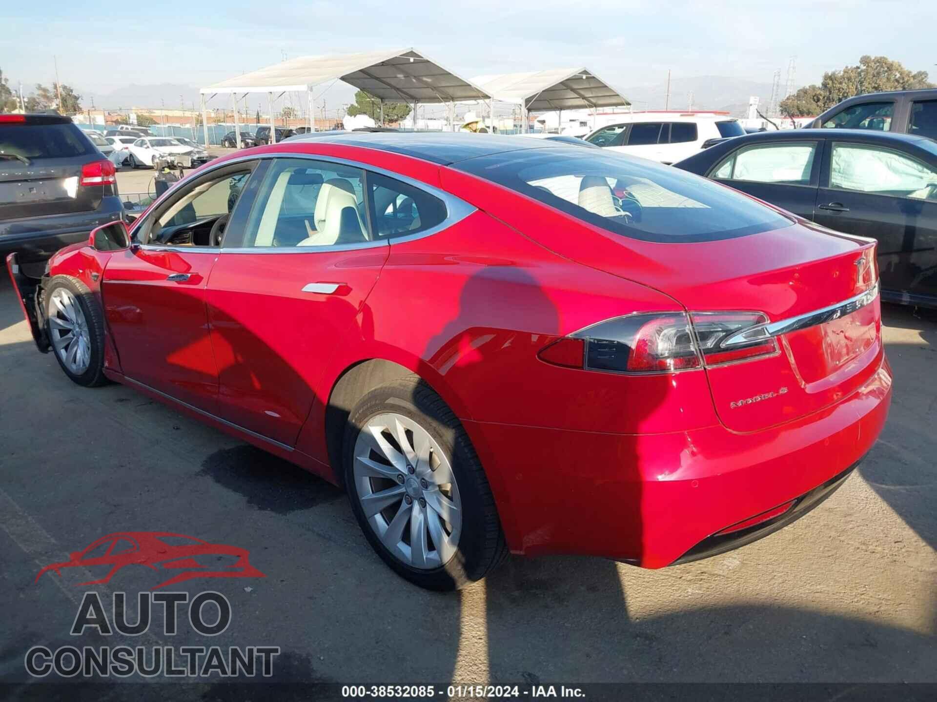 TESLA MODEL S 2018 - 5YJSA1E2XJF261435