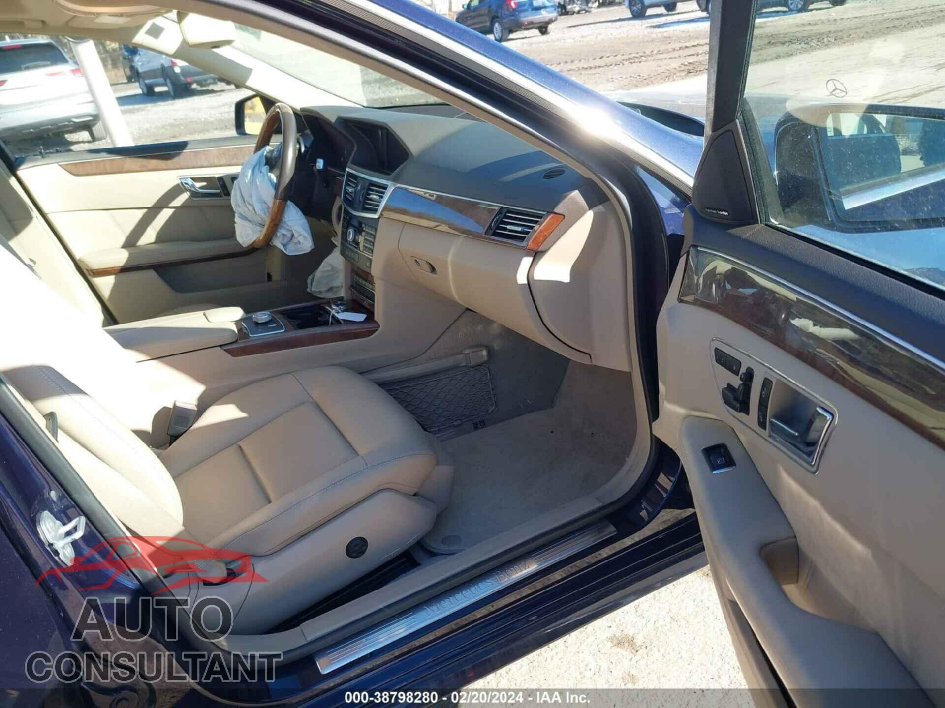 MERCEDES-BENZ E 350 2011 - WDDHF8HB4BA411099