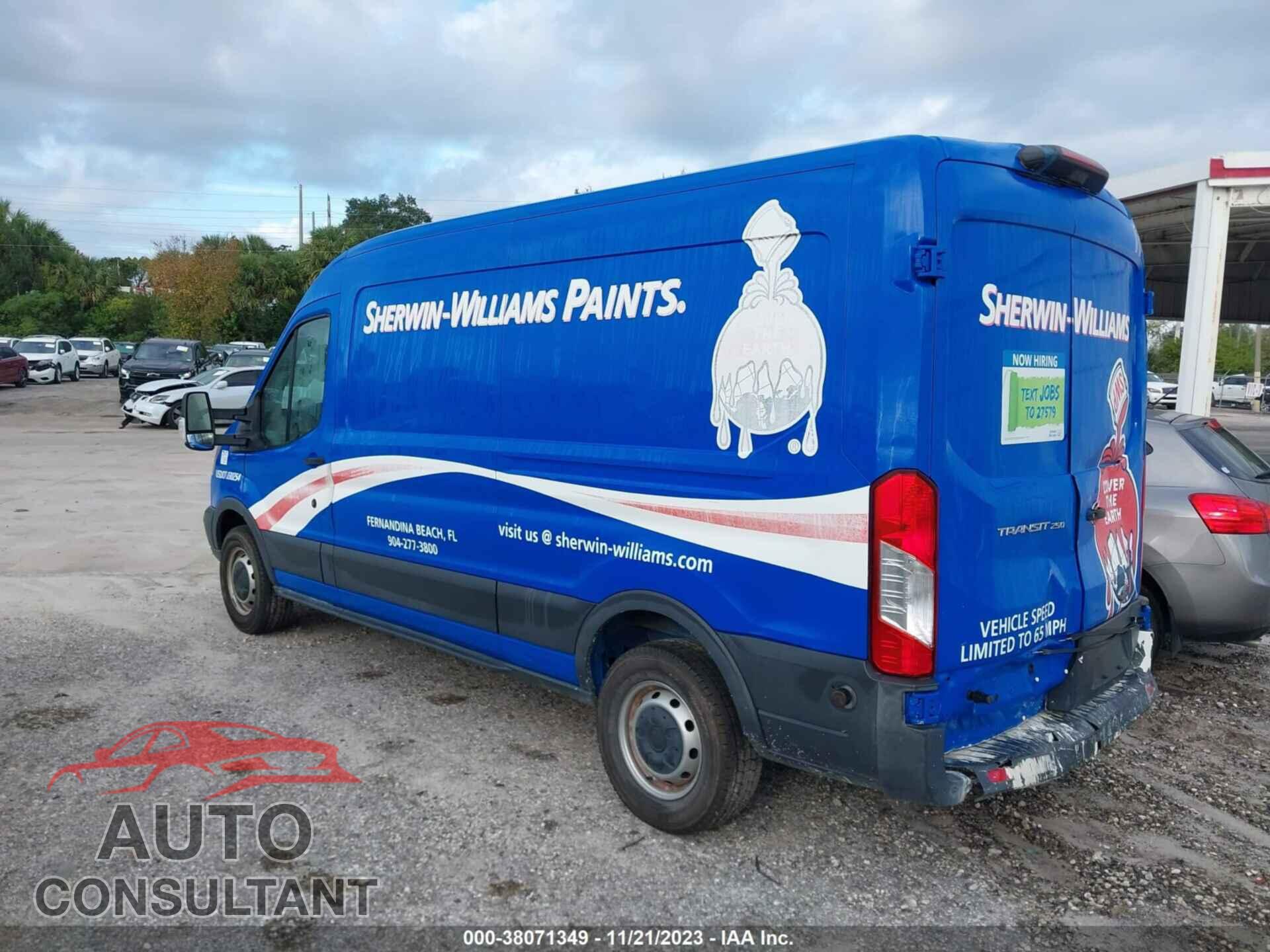 FORD TRANSIT 2018 - 1FTYR2CM2JKA54019