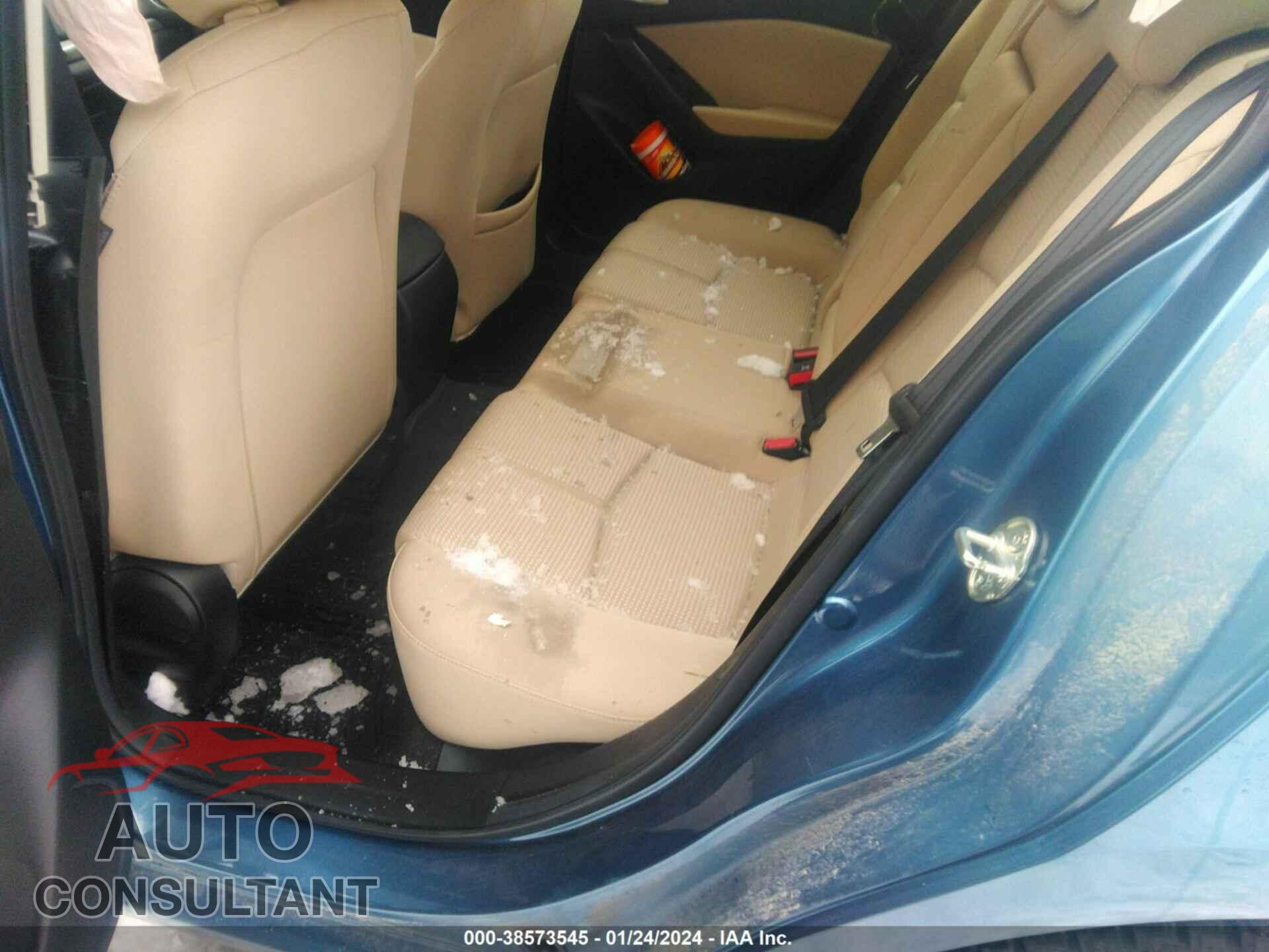 MAZDA MAZDA3 2017 - 3MZBN1U72HM134215