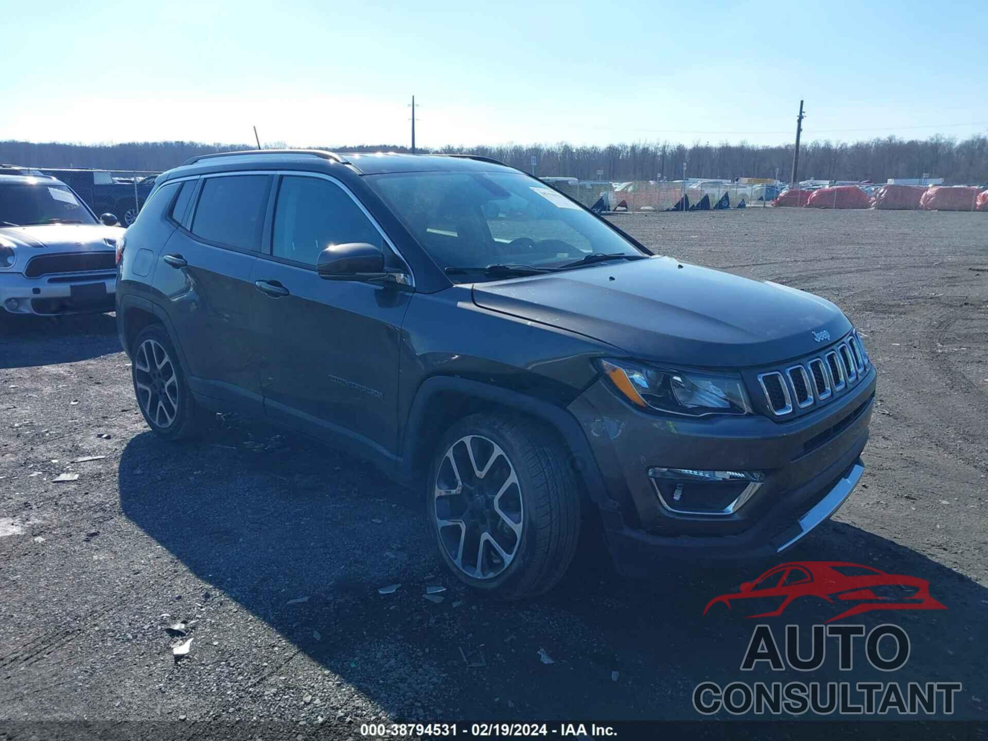 JEEP COMPASS 2018 - 3C4NJDCB6JT307040