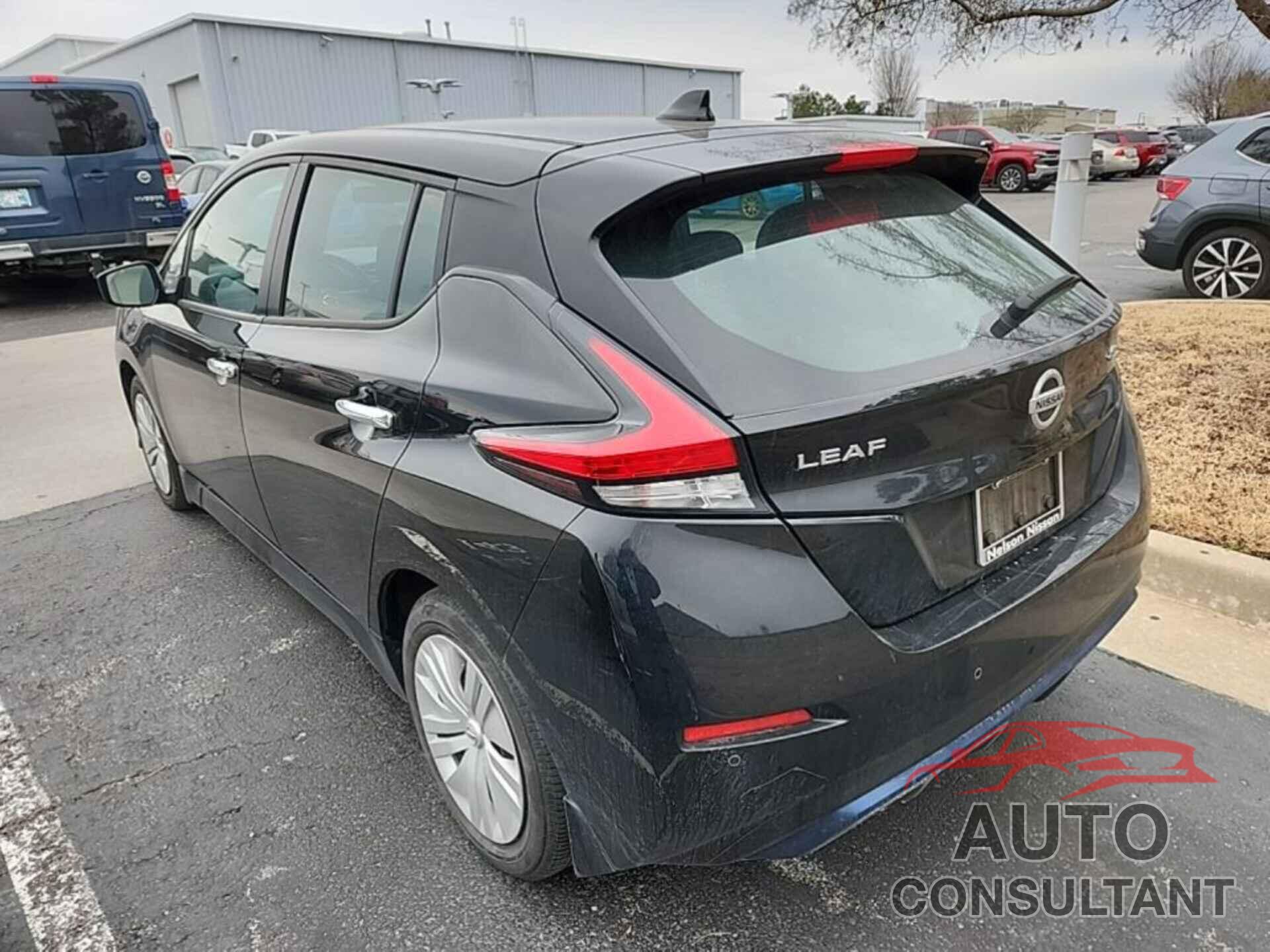 NISSAN LEAF 2022 - 1N4AZ1BV2NC561451