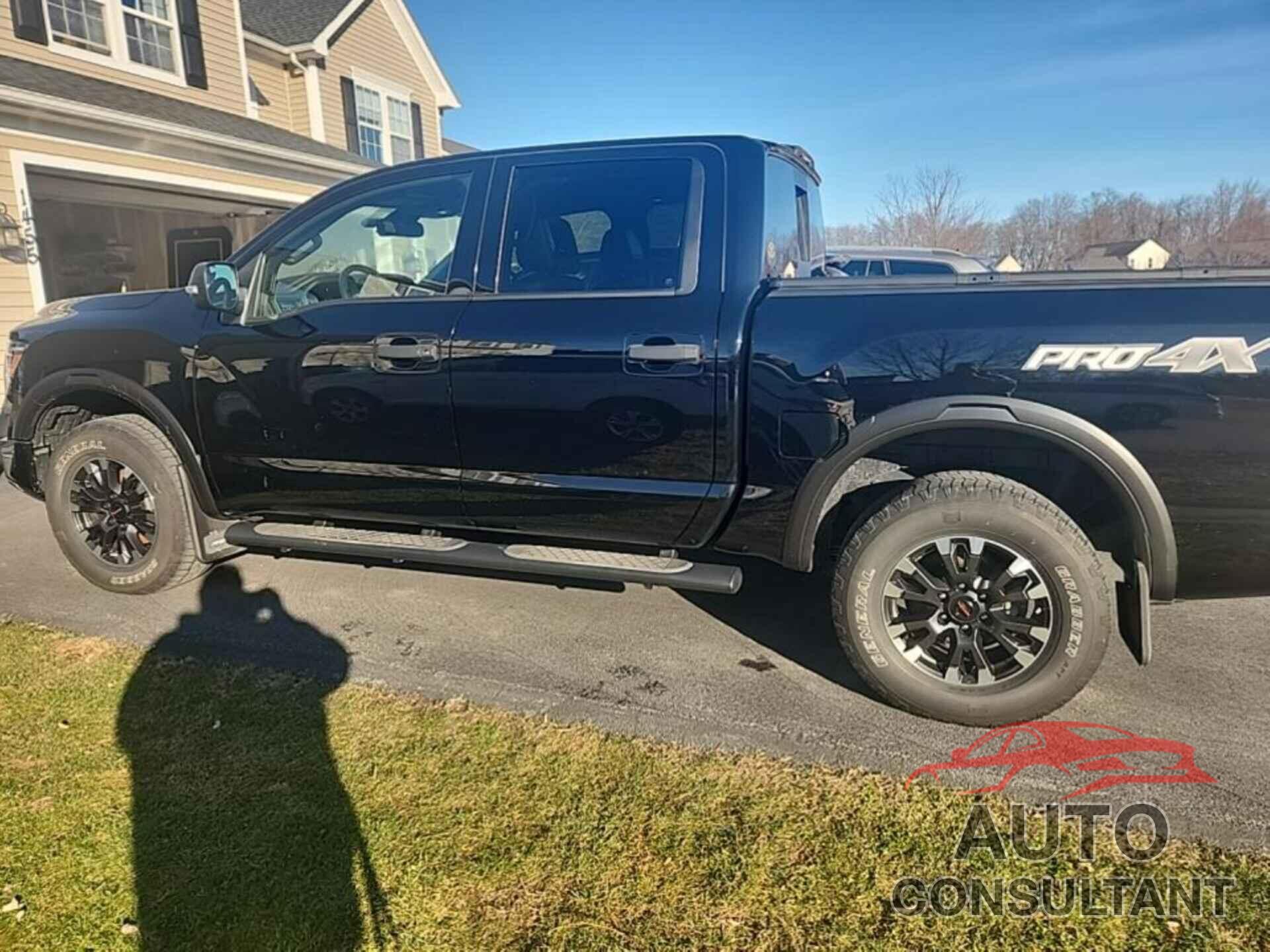 NISSAN TITAN 2021 - 1N6AA1ED8MN533562