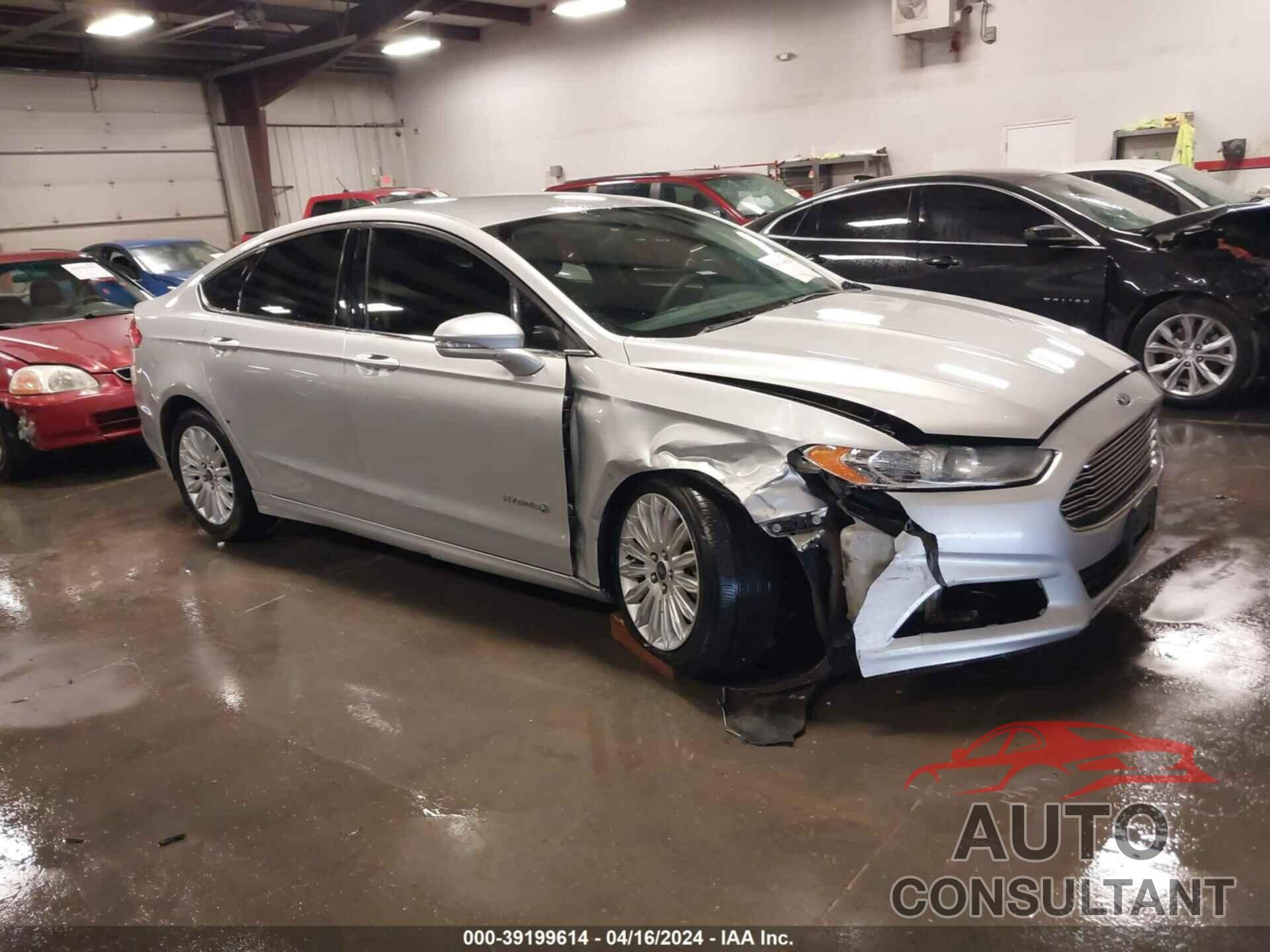 FORD FUSION HYBRID 2016 - 3FA6P0LU9GR368598