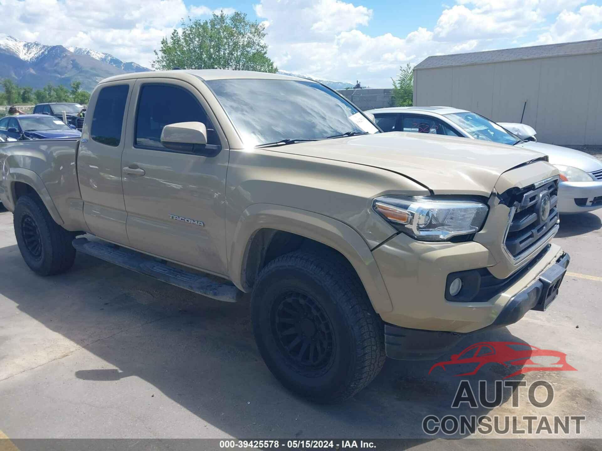 TOYOTA TACOMA 2018 - 5TFSZ5AN0JX164105