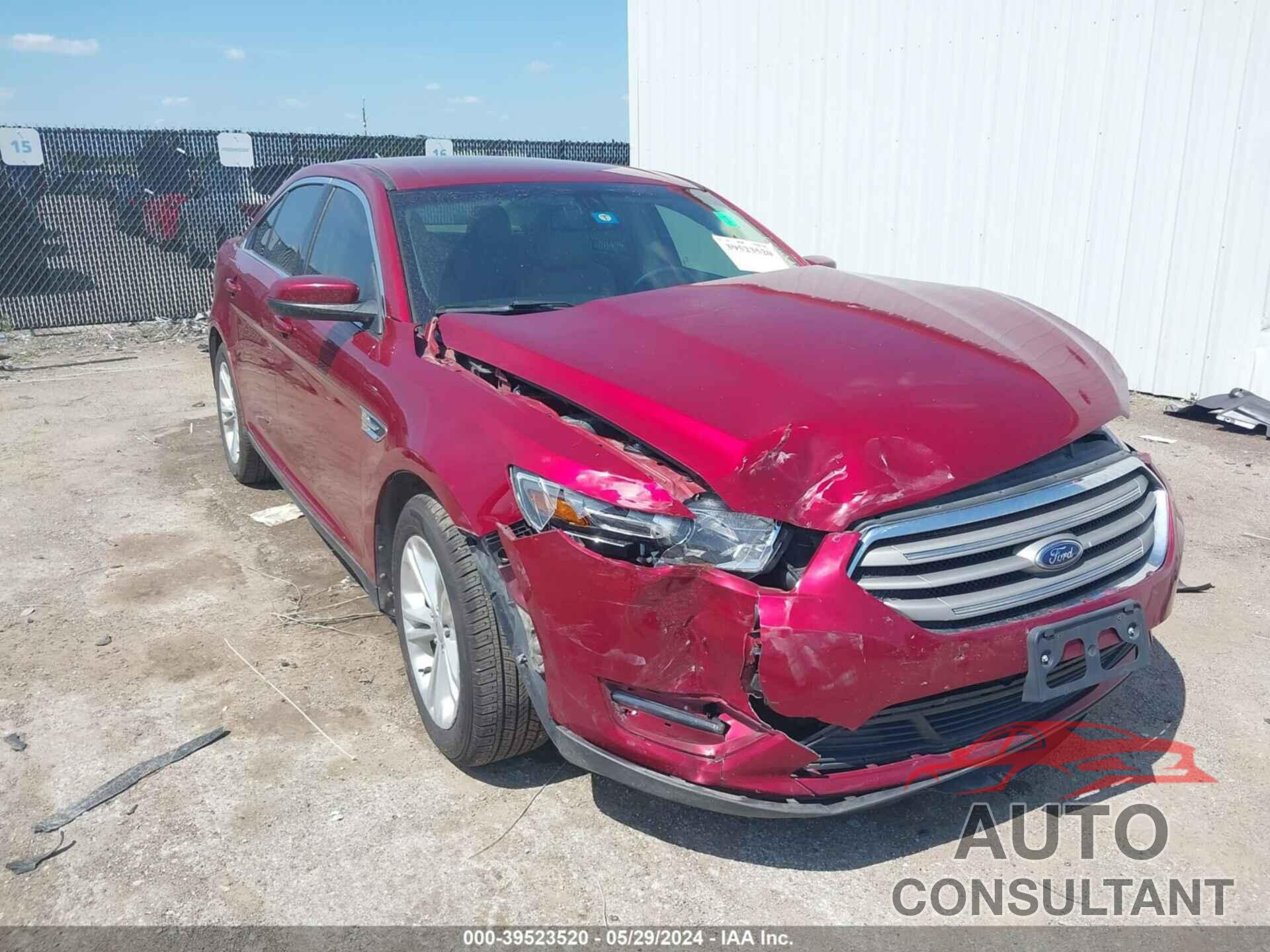 FORD TAURUS 2017 - 1FAHP2E84HG128906