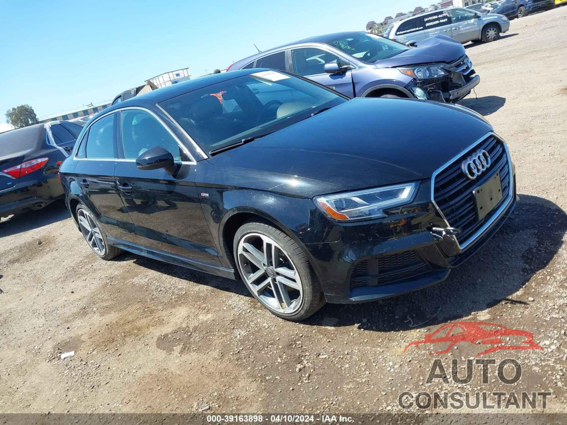 AUDI A3 2019 - WAUGUGFF7K1021235