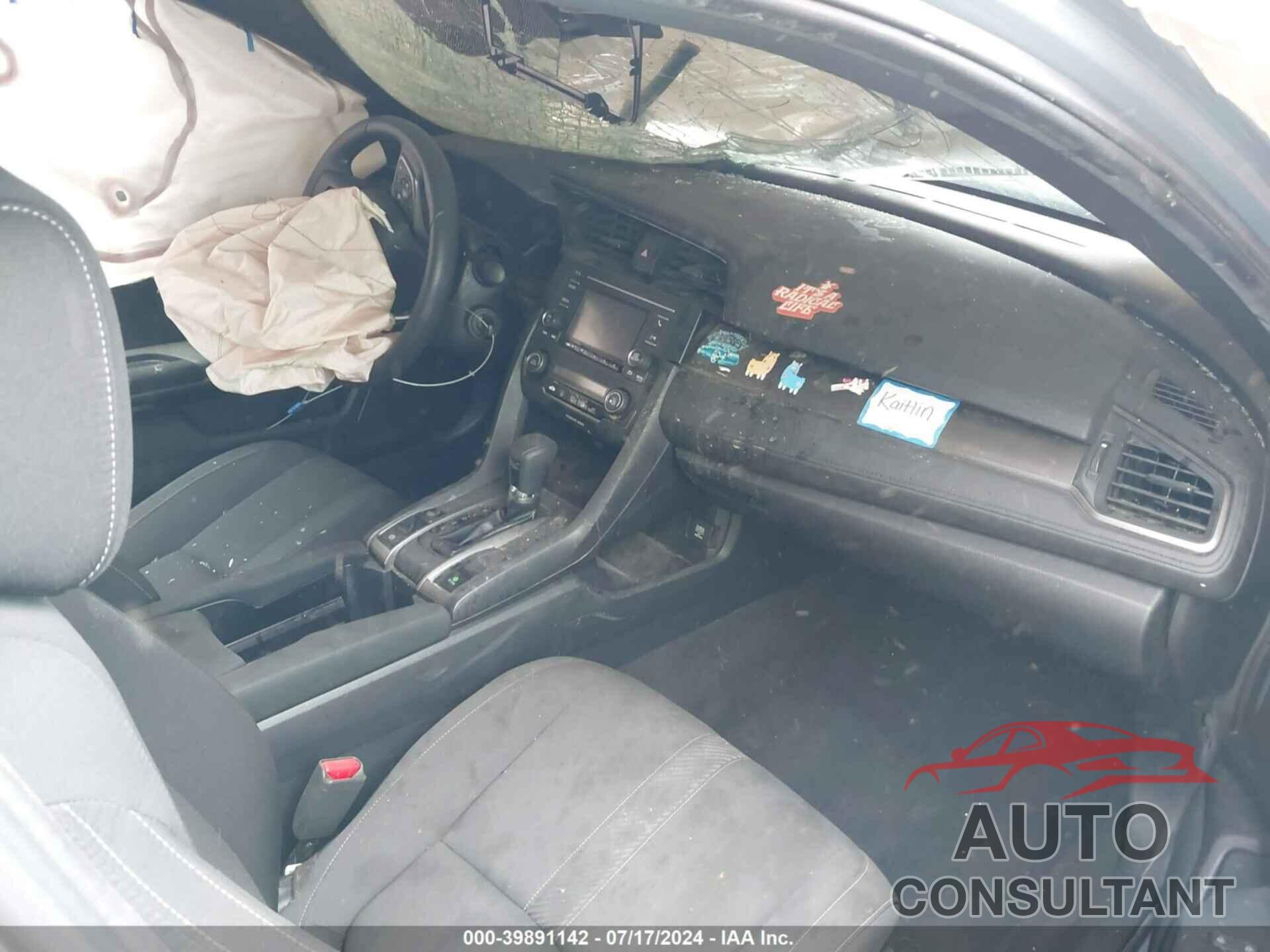 HONDA CIVIC 2019 - SHHFK7H31KU227373