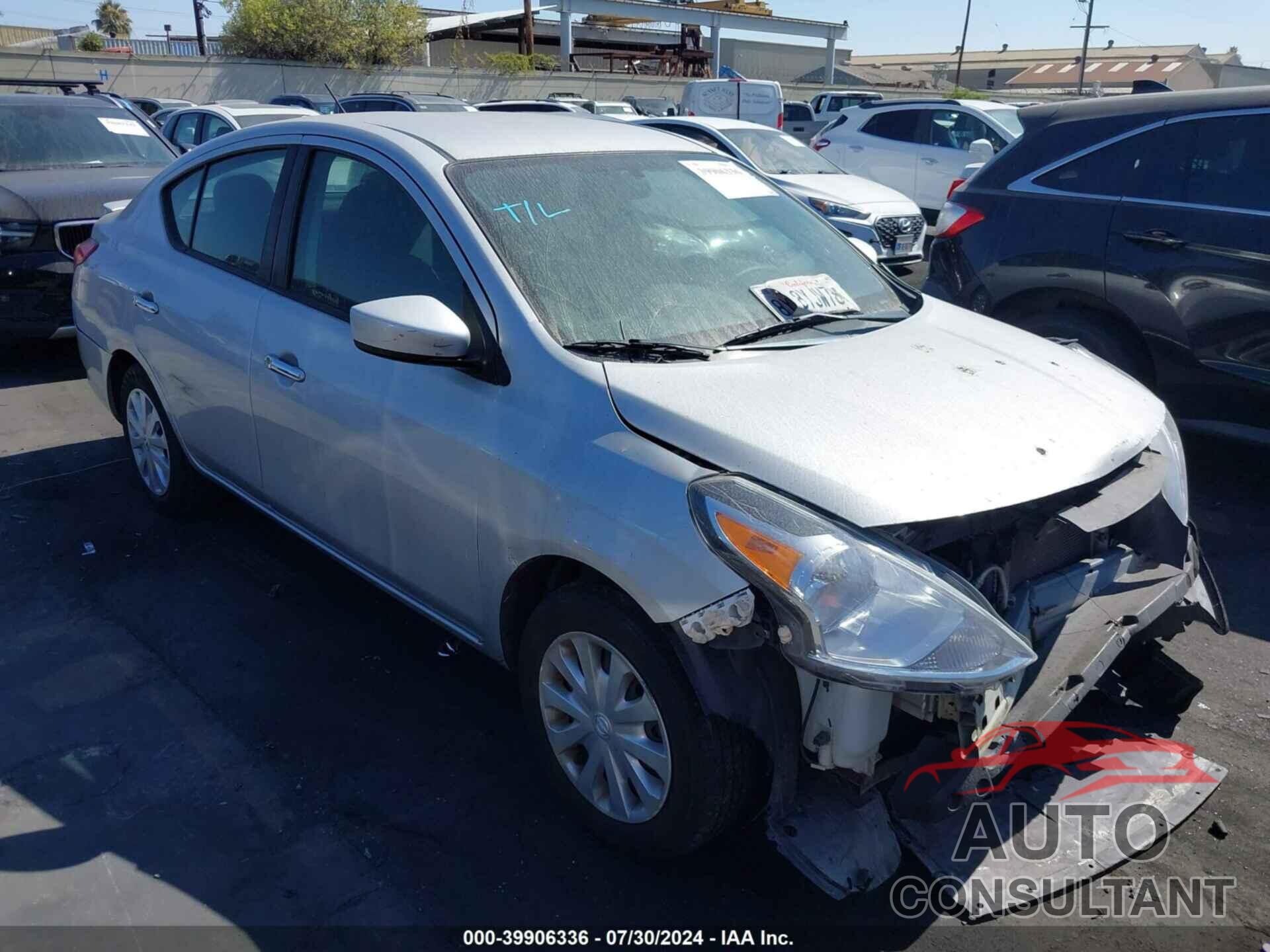 NISSAN VERSA 2019 - 3N1CN7AP3KL875052