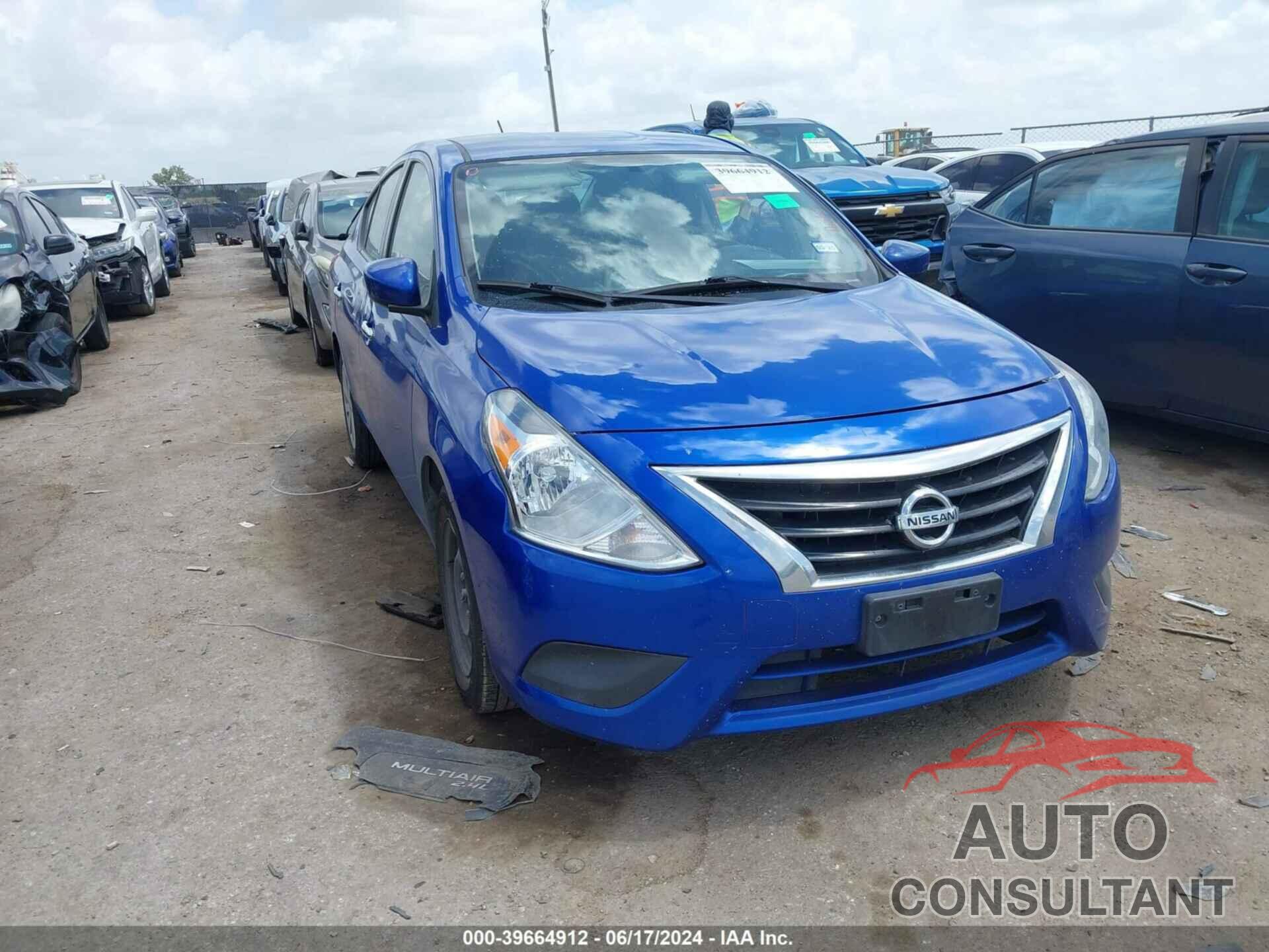 NISSAN VERSA 2017 - 3N1CN7AP1HL839644