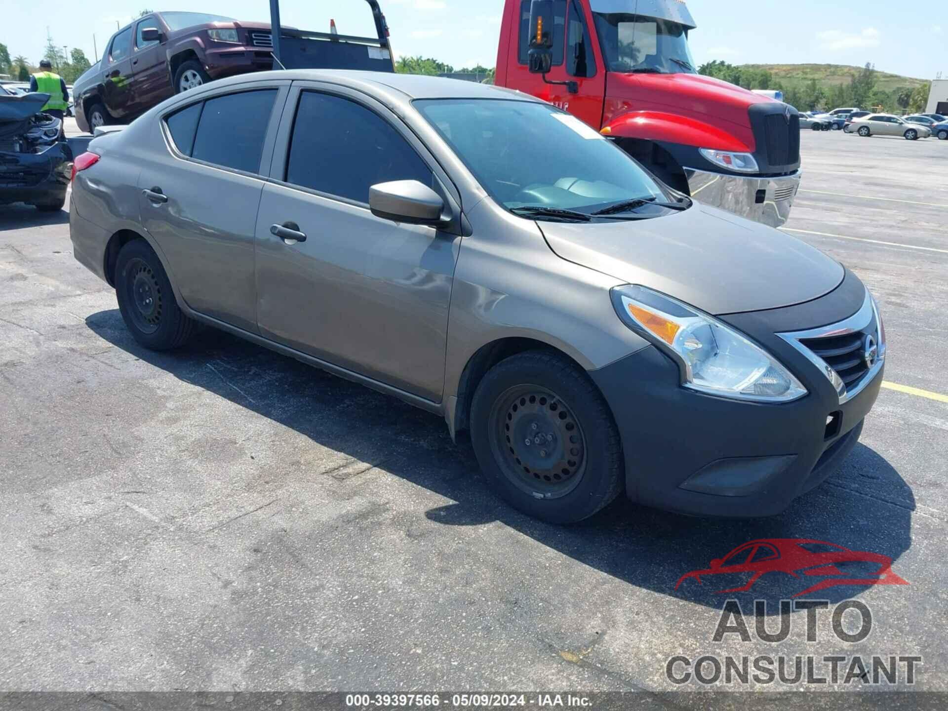 NISSAN VERSA 2016 - 3N1CN7AP8GL842183