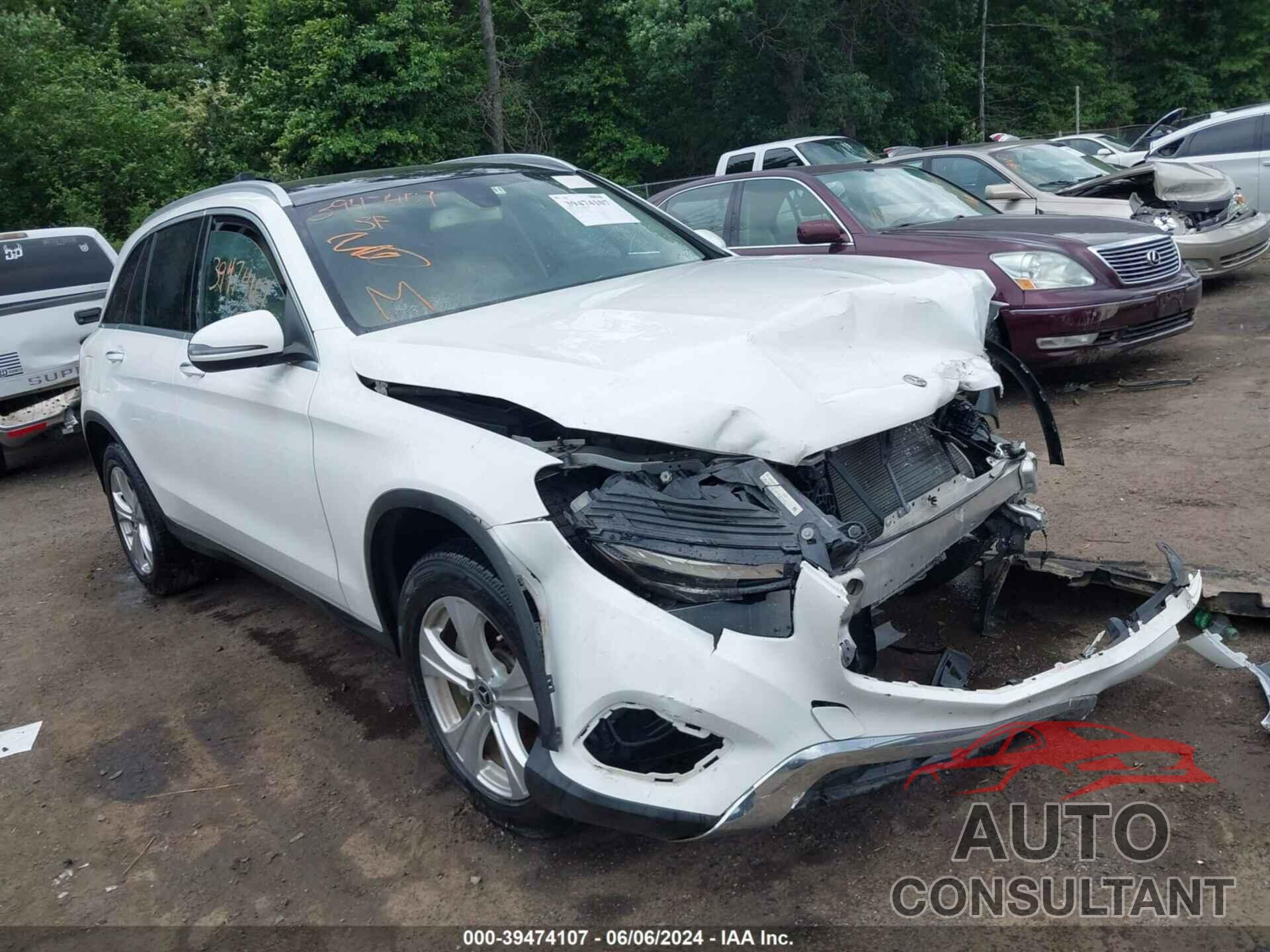 MERCEDES-BENZ GLC 300 2018 - WDC0G4KB0JV040465