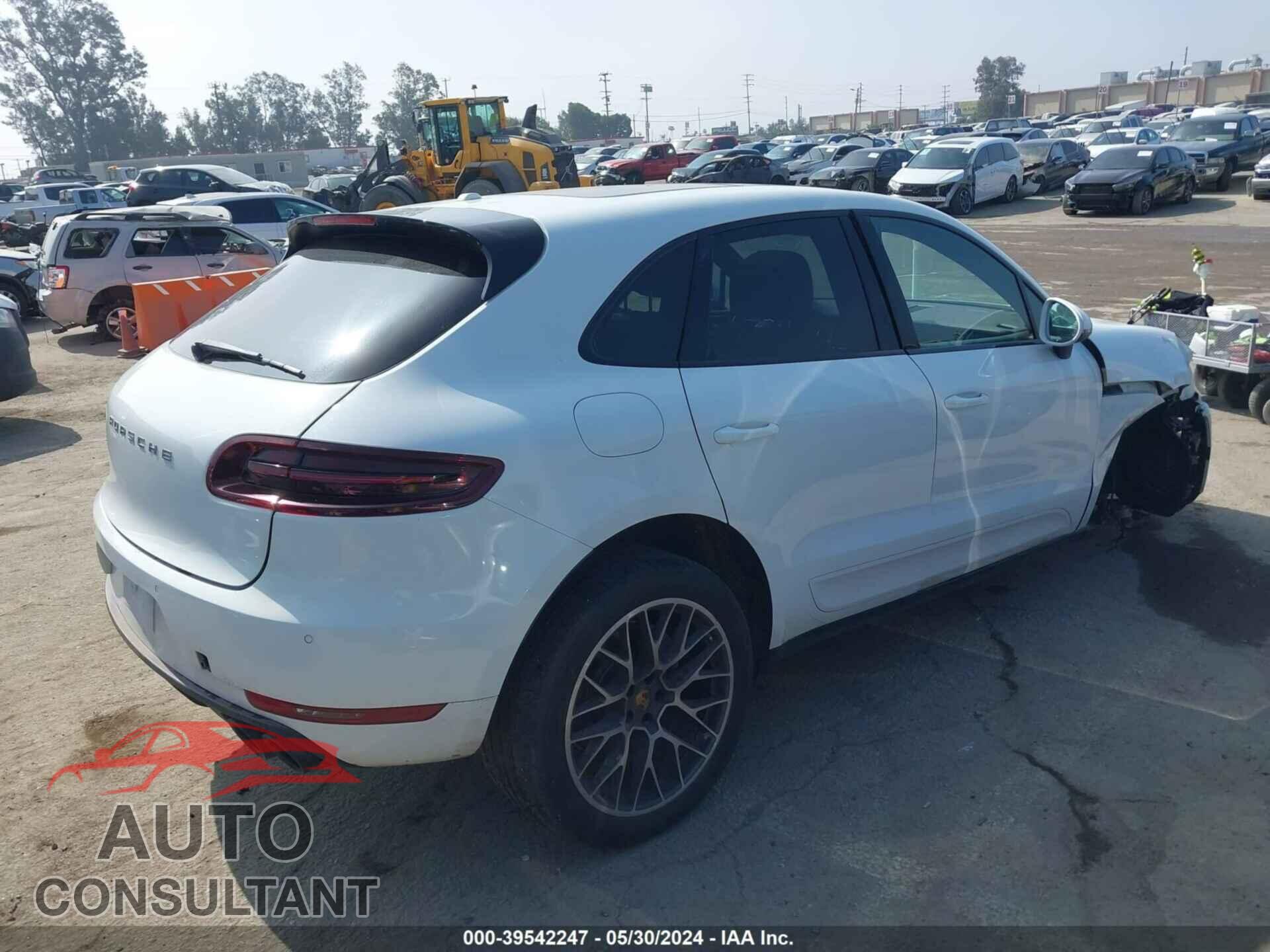 PORSCHE MACAN 2016 - WP1AB2A59GLB44674