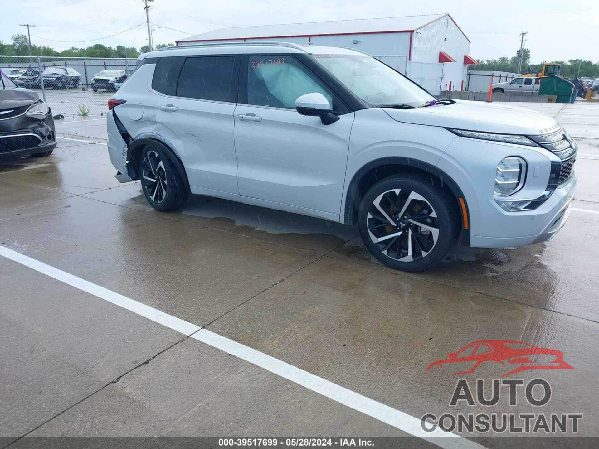 MITSUBISHI OUTLANDER 2023 - JA4J4VA80PZ037351