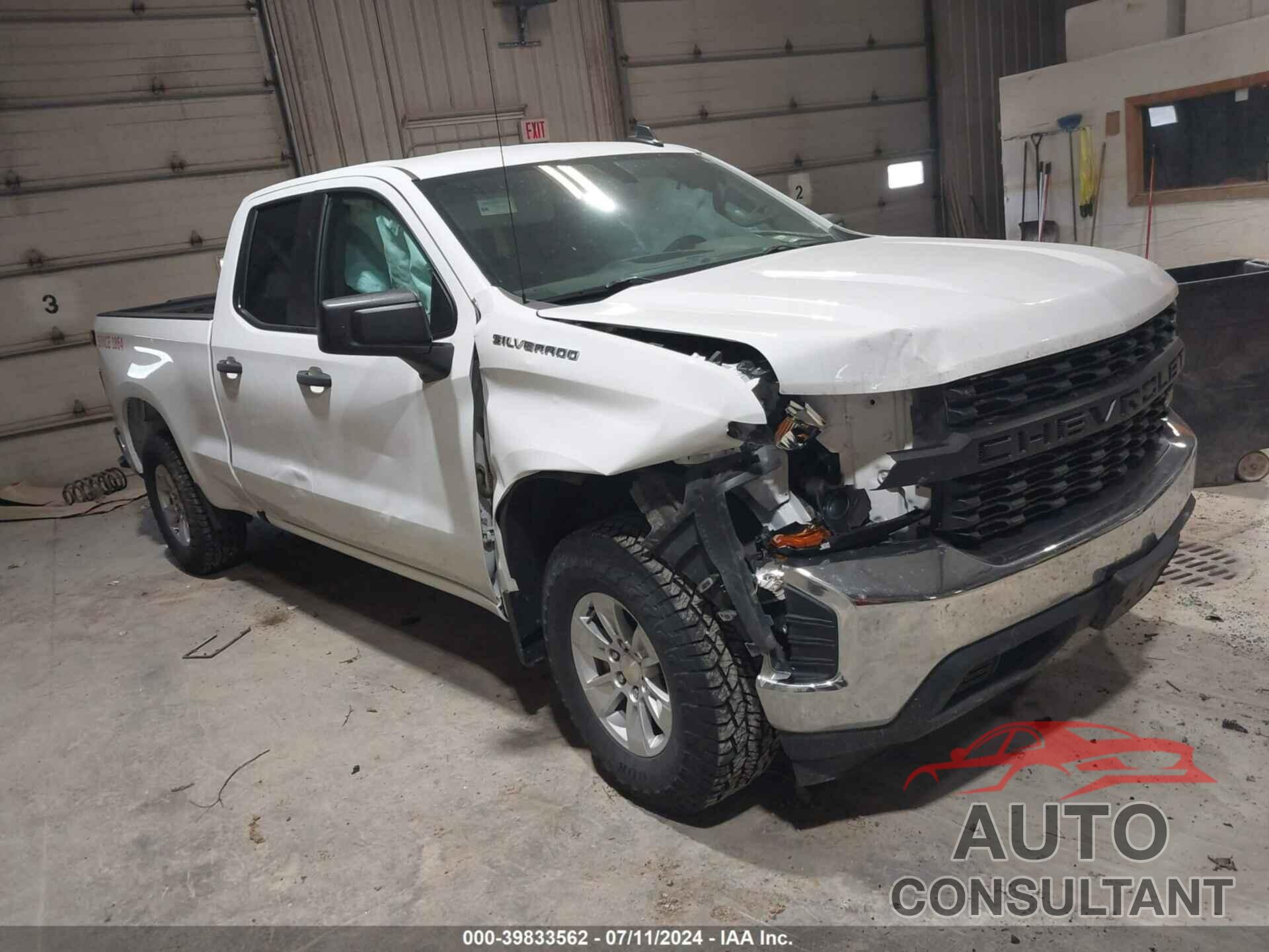 CHEVROLET SILVERADO 1500 2020 - 1GCRWAEF9LZ165585